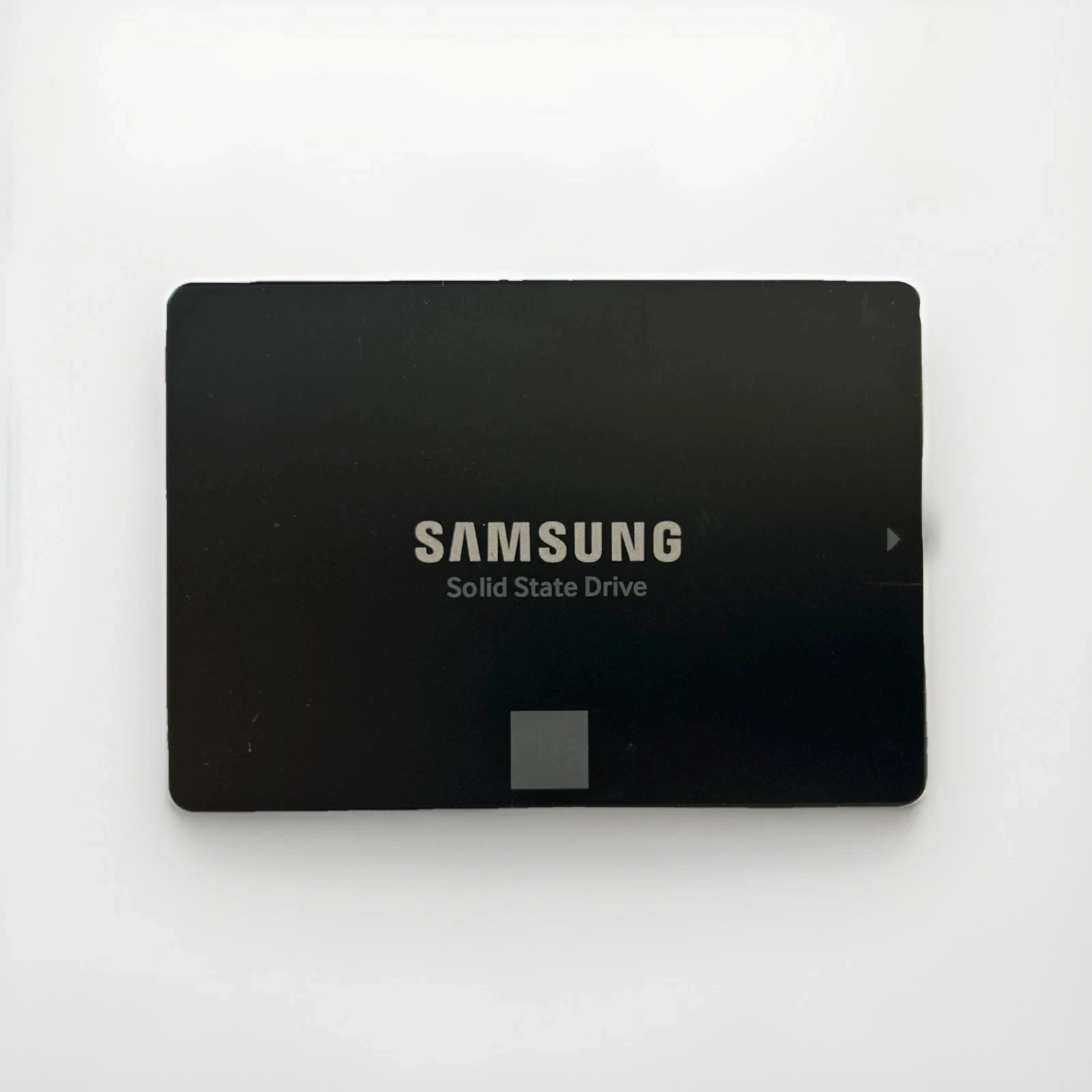 Samsung 250GB V-NAND SSD 860 EVO 2.5″ SSD MZ-76E250 – mint. health, tested.