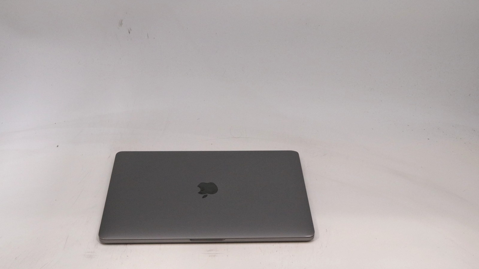 Apple Macbook Pro 13″ i7-1068NG7 16GB 1TB – Good