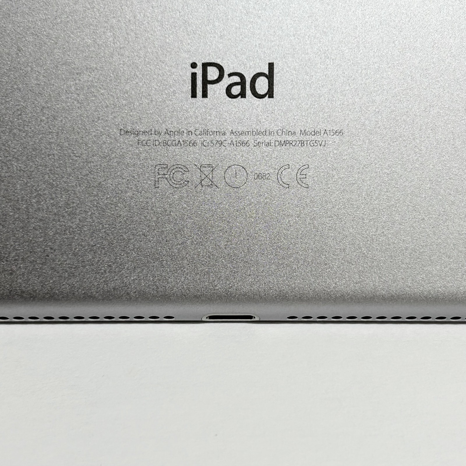 APPLE IPAD AIR 2 MGL12LL/A | 9.7″ | 16GB | WI-FI ONLY | SPACE GRAY