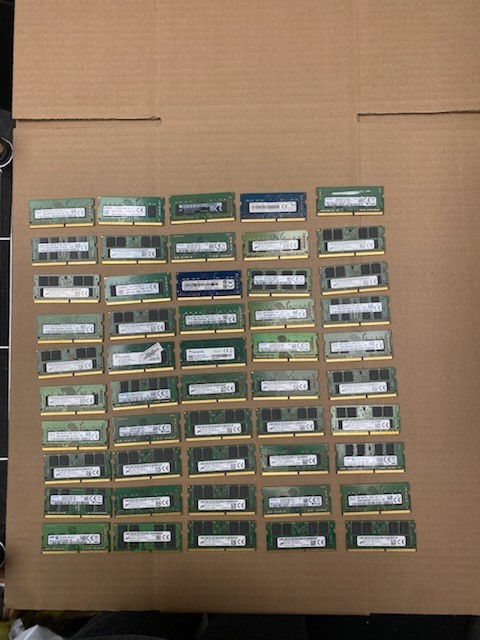 LOT of 50 MIXED BRANDS AND SPEEDS DDR4 8GB LAPTOP