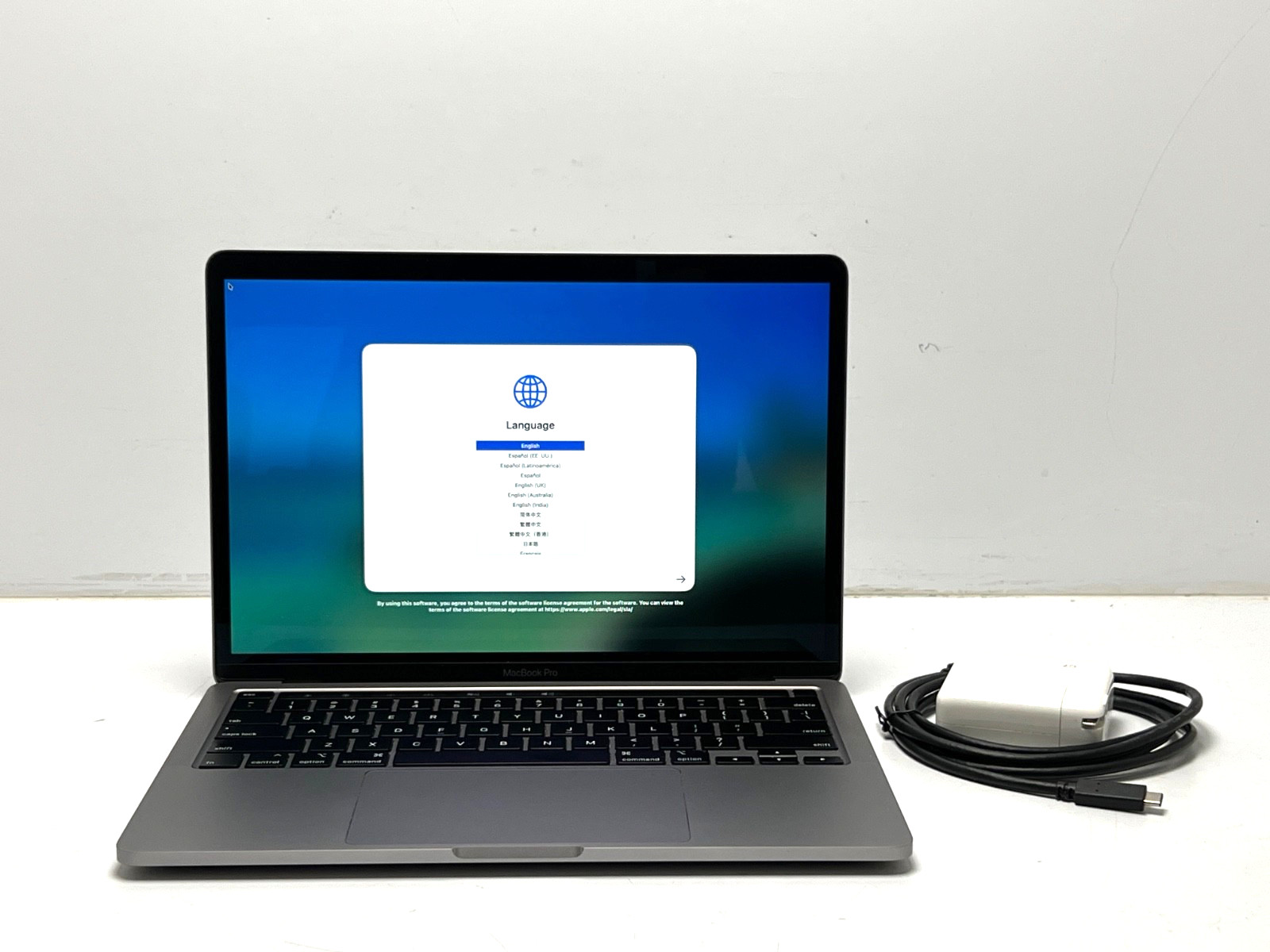 MacBook Pro 13″ 2020 | i5-1038NG7 | 16GB RAM | 512GB NVMe | 337 Cycles | READ