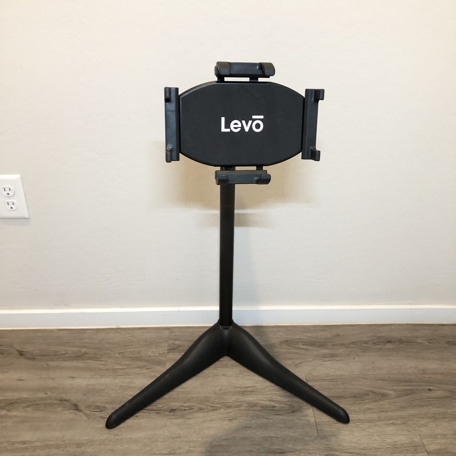 LEVO G2 Essential iPad Tablet adjustable Hands free Stand for 12″ tablets