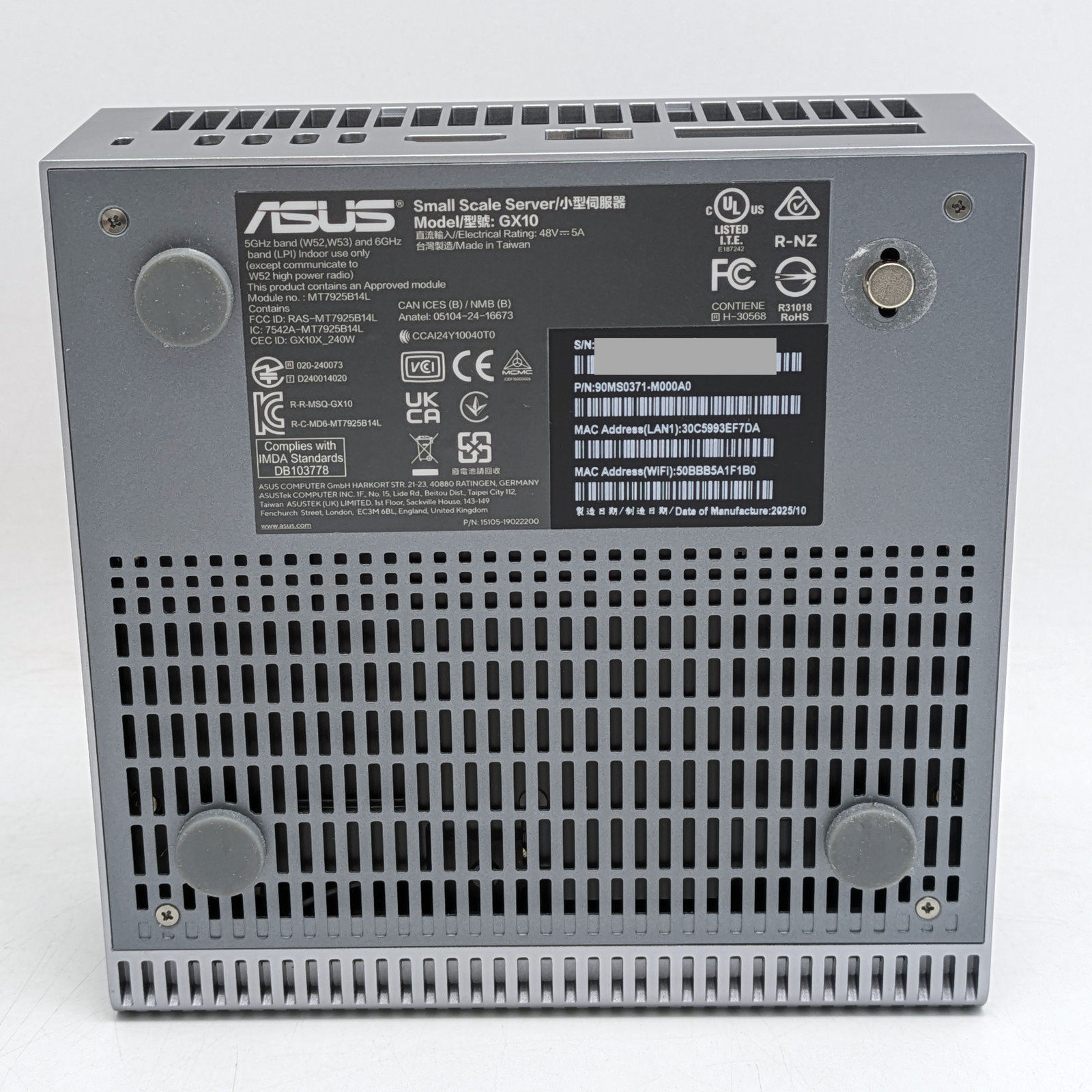 ASUS Ascent GX10 Desktop NVIDIA Blackwell GB10 128GB DDR5 1TB SSD Linux
