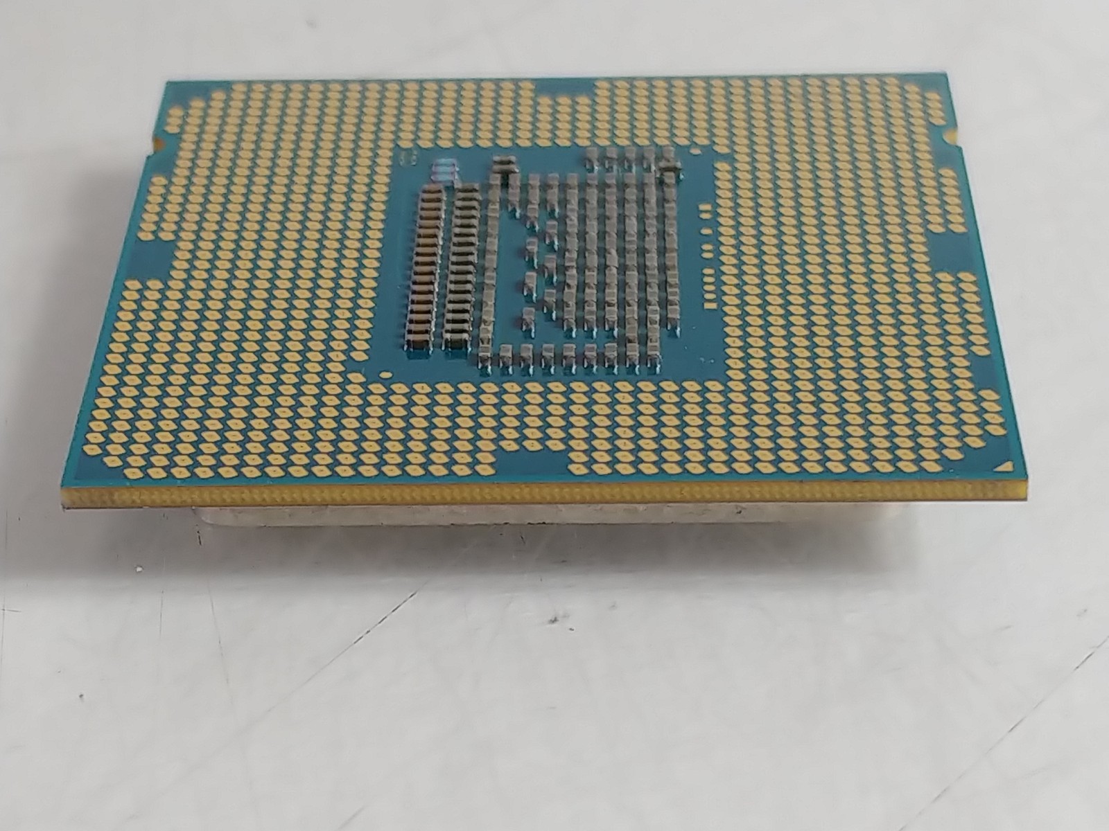 Intel Core i5-3330 3 GHz 5 GT/s LGA 1155 Desktop CPU Processor SR0RQ