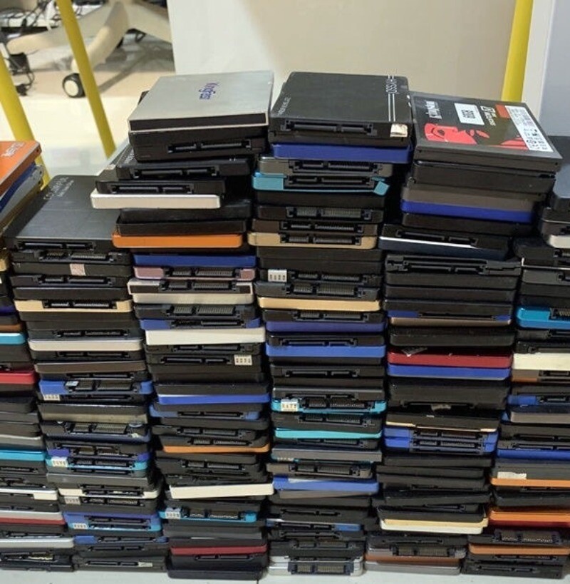 SSD Solid State Drive 120GB 128gb 240GB 256GB 512GB Laptop Desktop PC Lot