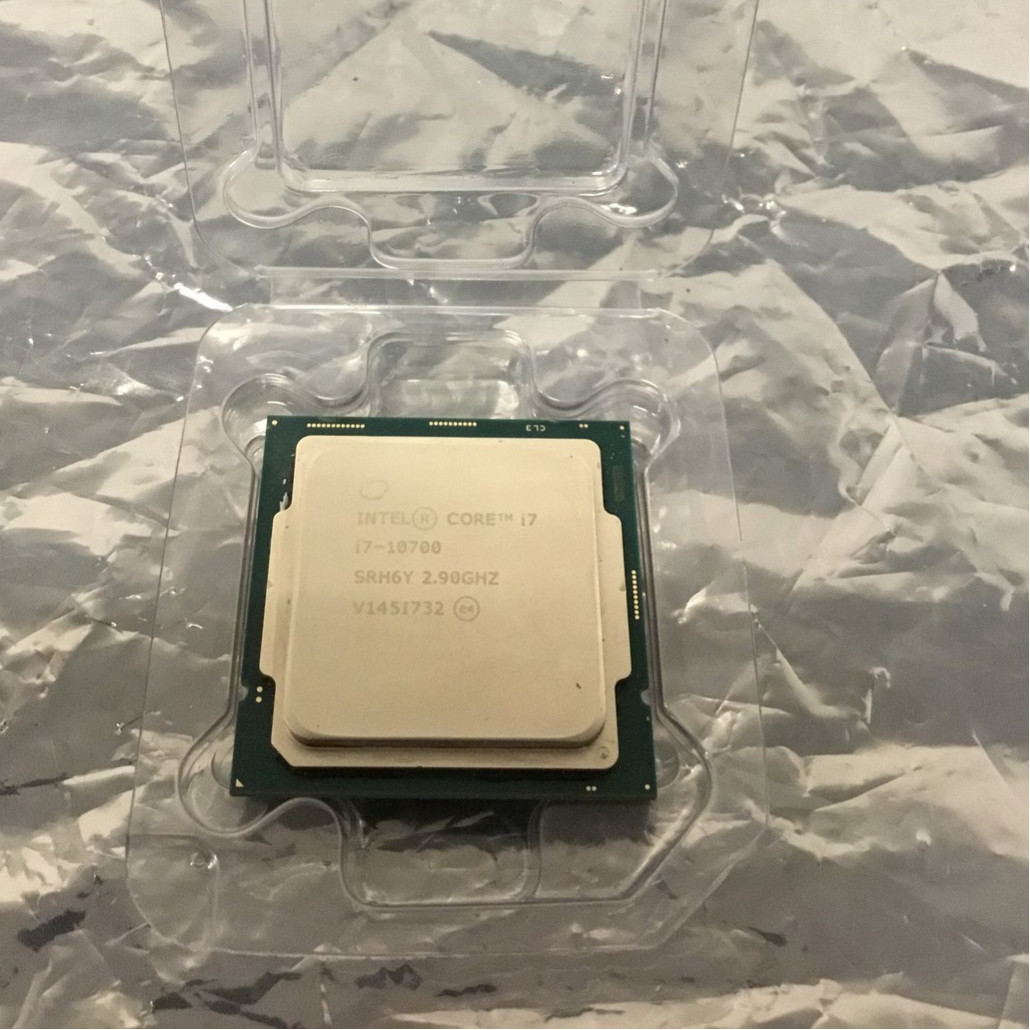 Intel Core i7-10700 2.9GHz 8-Core LGA1200 10th Gen CPU Processor FREE SHIPPING