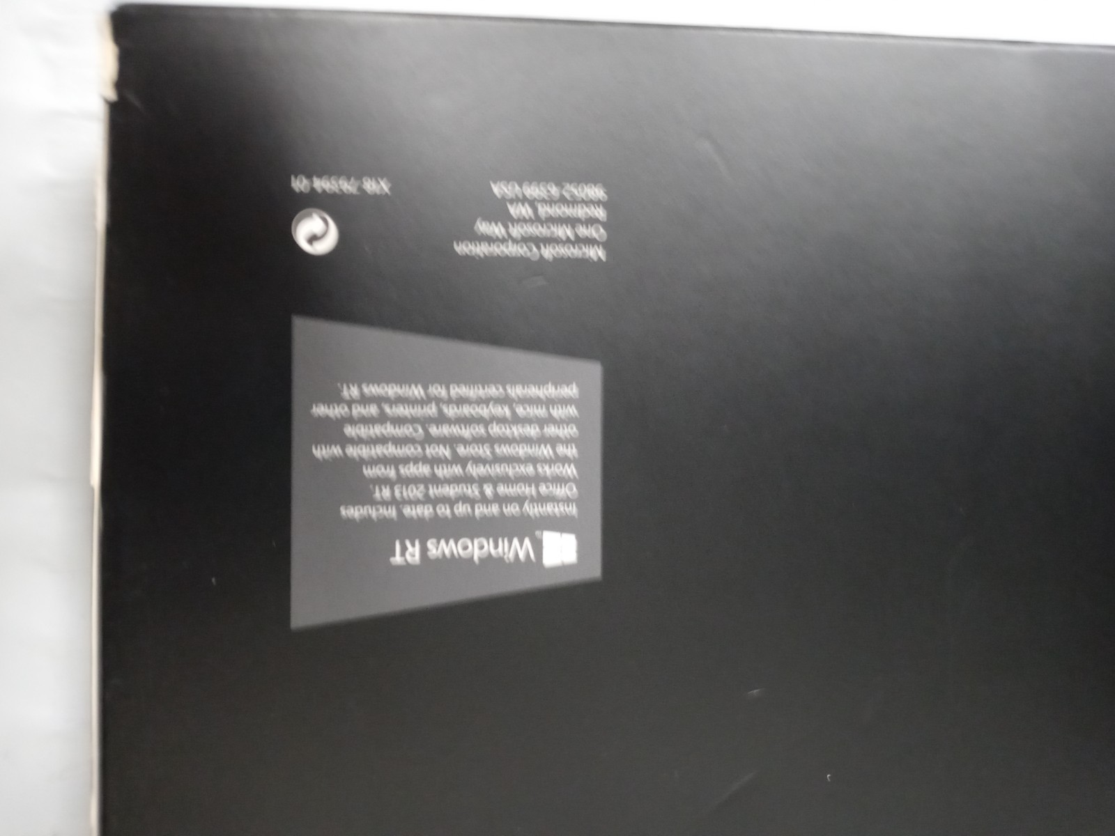 Microsoft Surface 1516 Windows RT 1.3GHz 2GB RAM 32GB Tablet