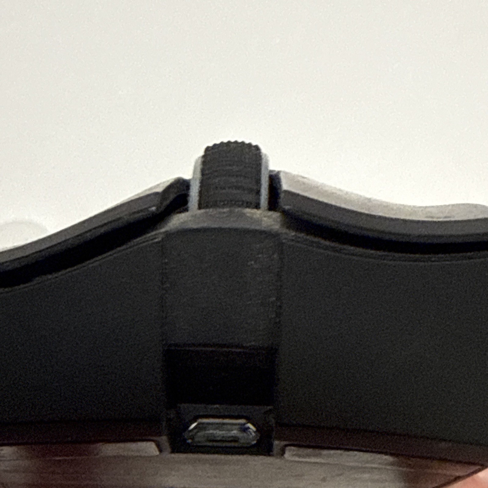 Black Razer Mamba Wireless & Wired Mouse (*USB Dongle isn’t pairing/use wire)