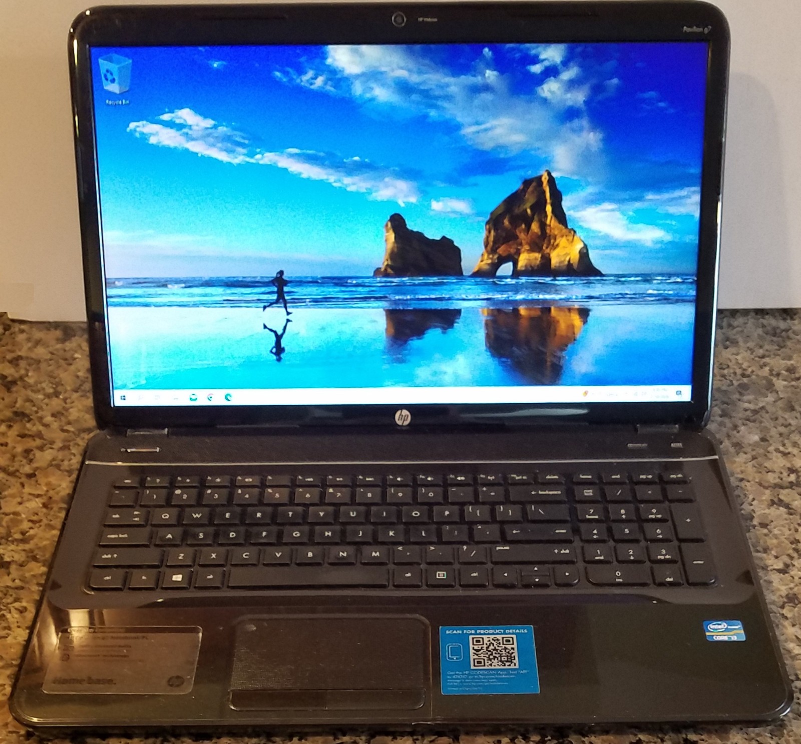 HP PAVILION G7-2240US 17.3″ BRIGHTVIEW LED INTEL CORE i3 @ 2.40 GHz DVD-RW SUPER