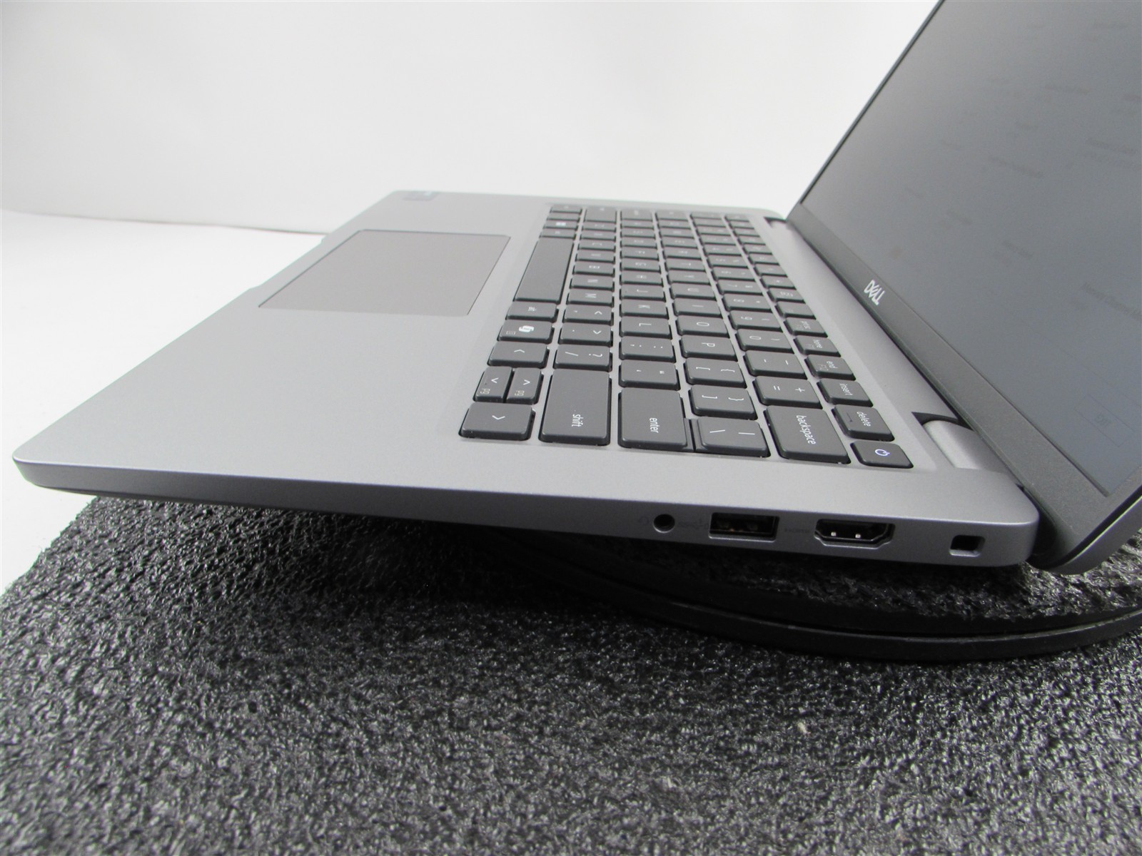 DELL LATITUDE 5450 1920X1080 FHD CORE ULTRA 7 165U 512GB SSD 32GB RAM NO O.S
