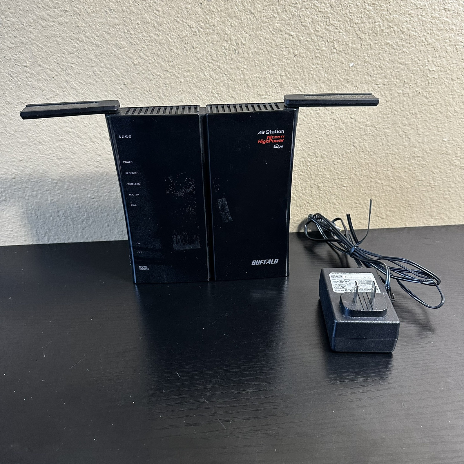 Buffalo AirStation N300 Gigabit Open Source DD-WRT Wireless Router (WZR-300HP)