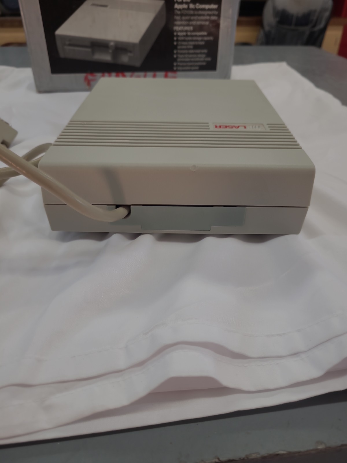 VINTAGE FD100c Laser Disk Drive For the Apple IIc Computer 1987 Tested