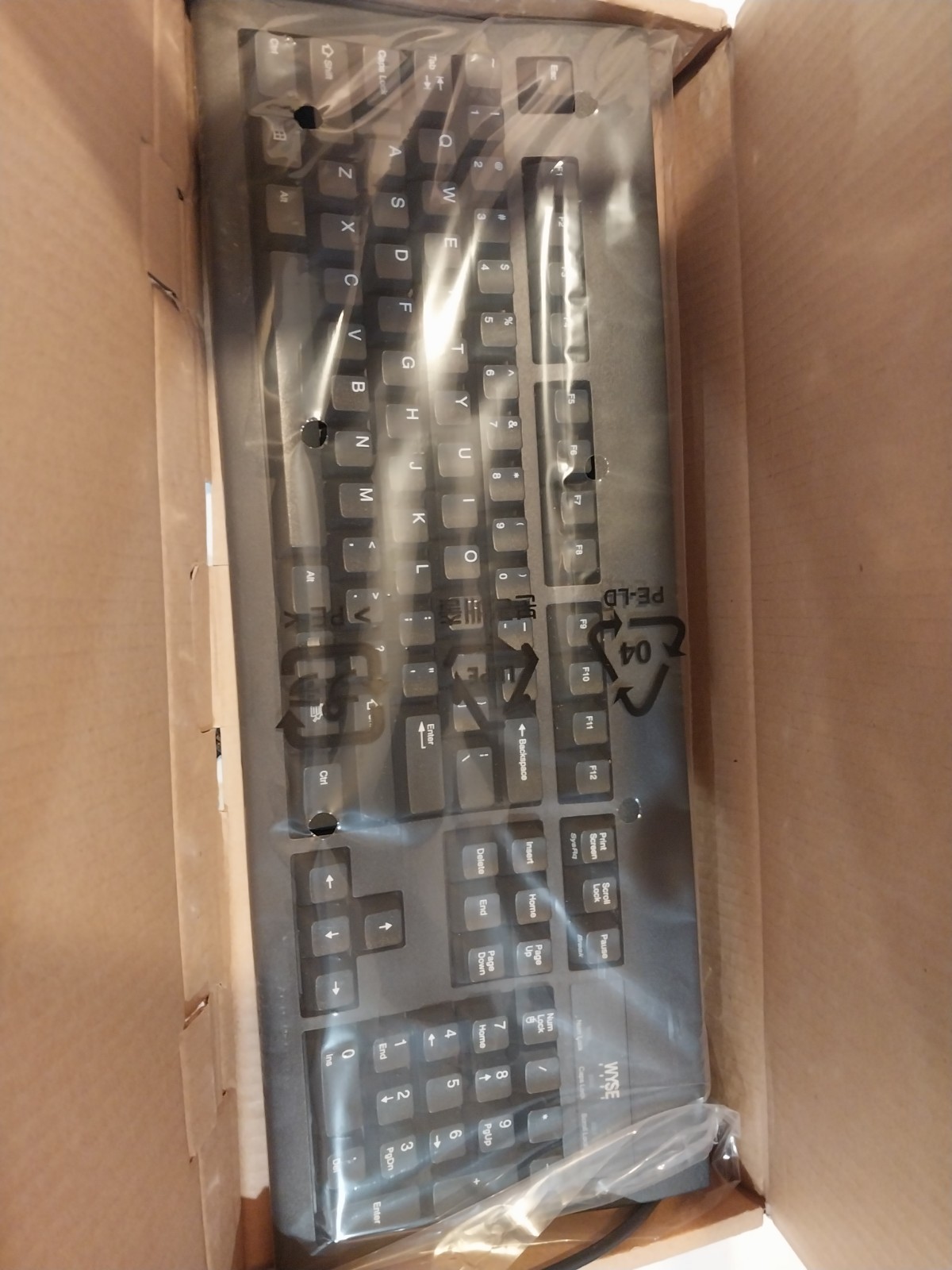 NEW NIB WYSE USB Keyboard 901716-06L KU-8933 usb Port 104K Black