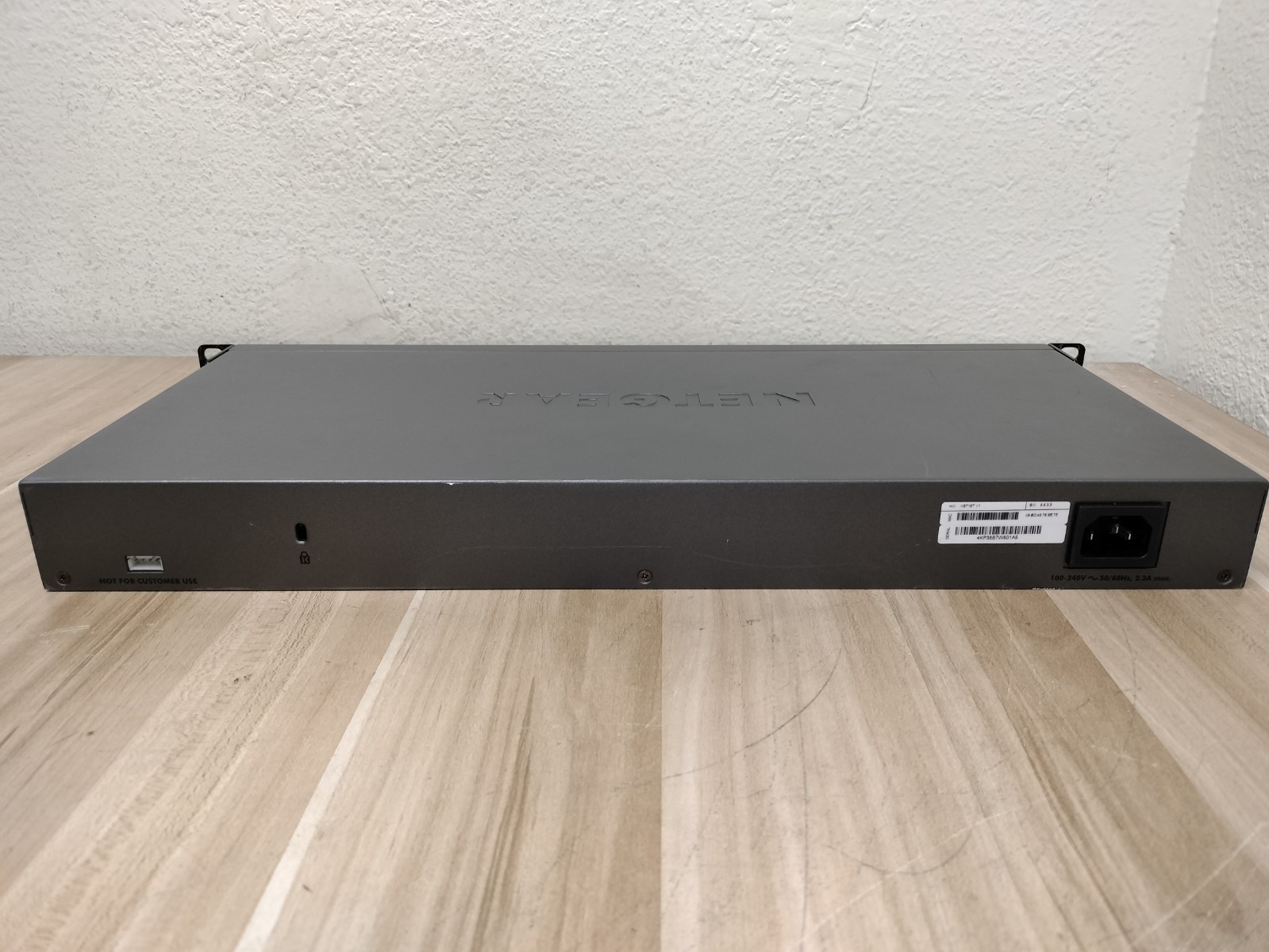 Netgear ProSafe XS716T 16-Port 10-Gigabit Smart Managed Switch w/ Rack Ears