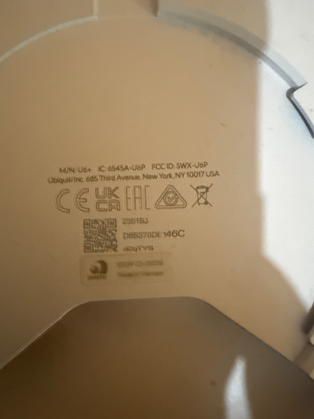 Ubiquiti Networks U6+ 2402Mbps Wireless Access Point – White