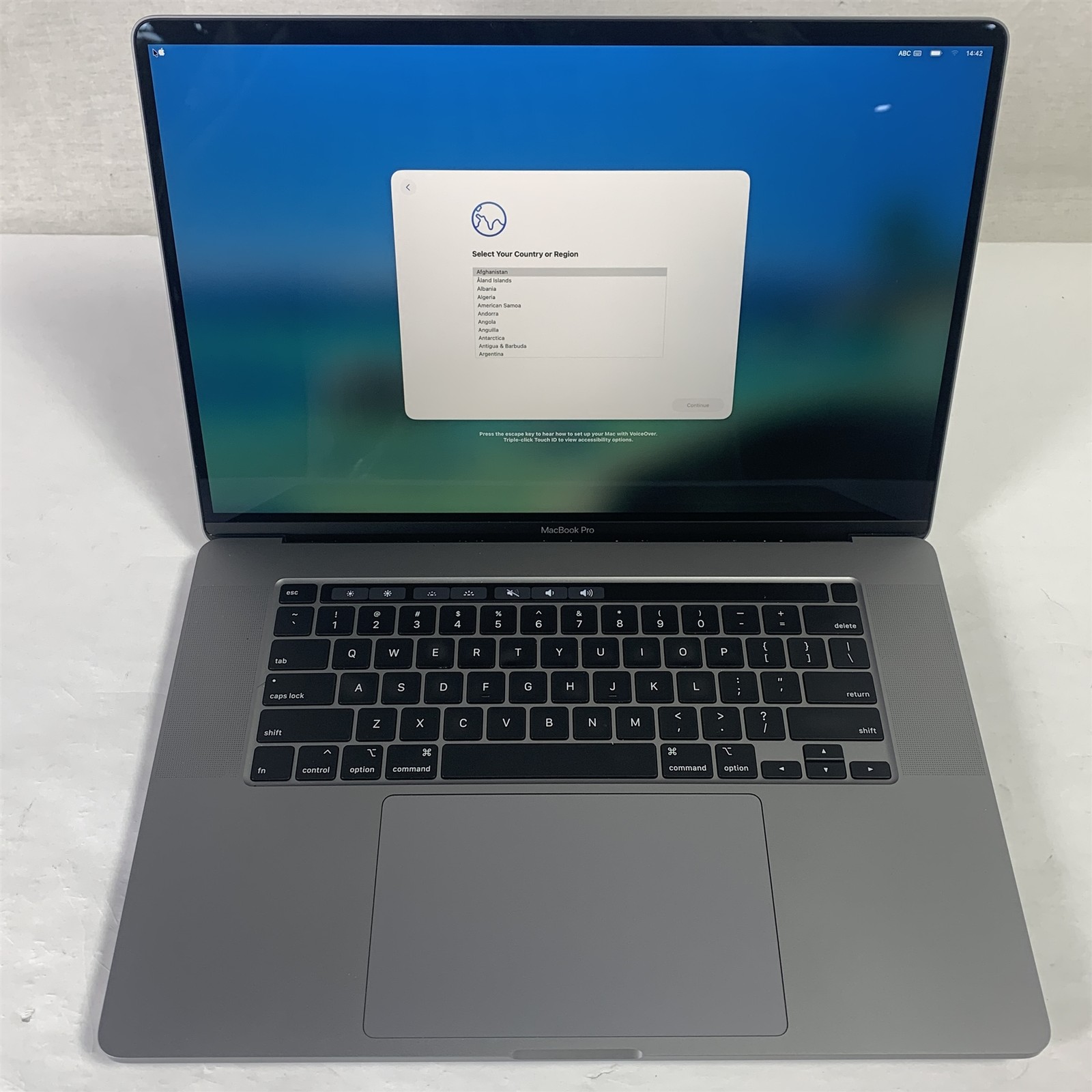 Apple MacBook Pro A2141 (2019) 16″ Laptop Core i9-9980HK 2.3GHz 16GB – 500GB SSD