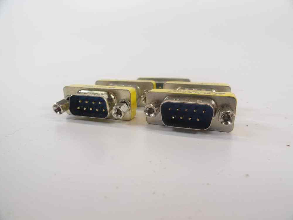 DB9 DB9-M Serial Port 9 Pin Gender Changer Connectors Male to Male – LOT OF 5