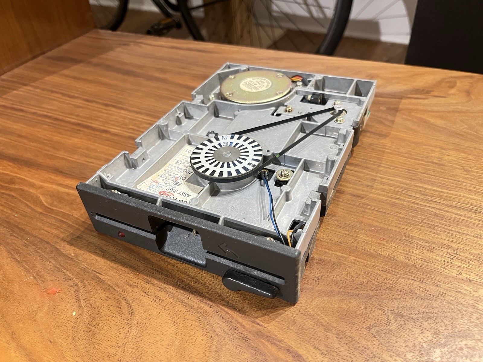 Vintage Qume QUMETRAK 142 5.25″ 5 1/4″ Half Height floppy drive – Untested