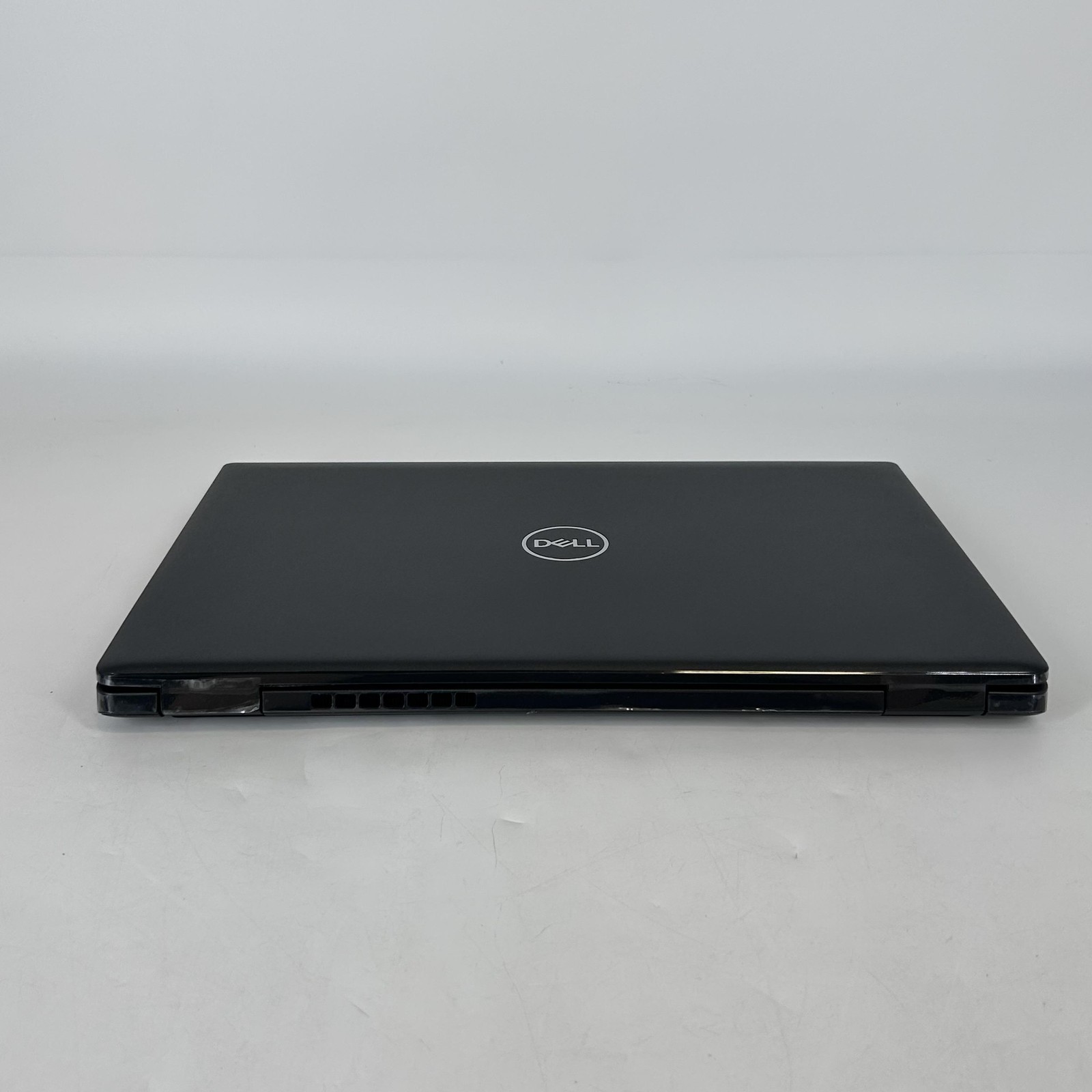 Dell Latitude 3520 15.6 Black FHD i5-1135G7 2.40GHz 16GB 256GB SSD Excellent