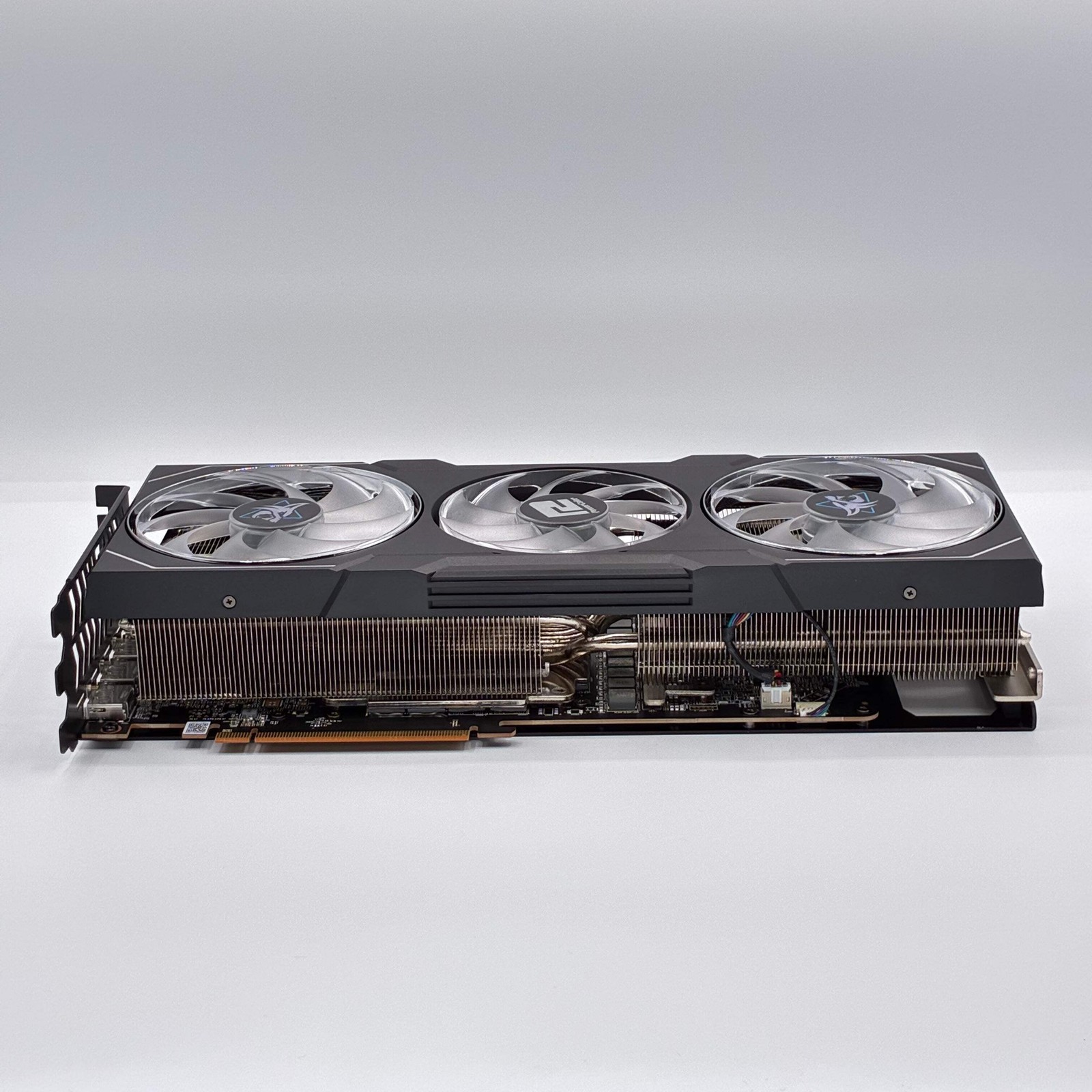 PowerColor Hellhound AMD Radeon RX 7900 XT 20GB GDDR6 Black