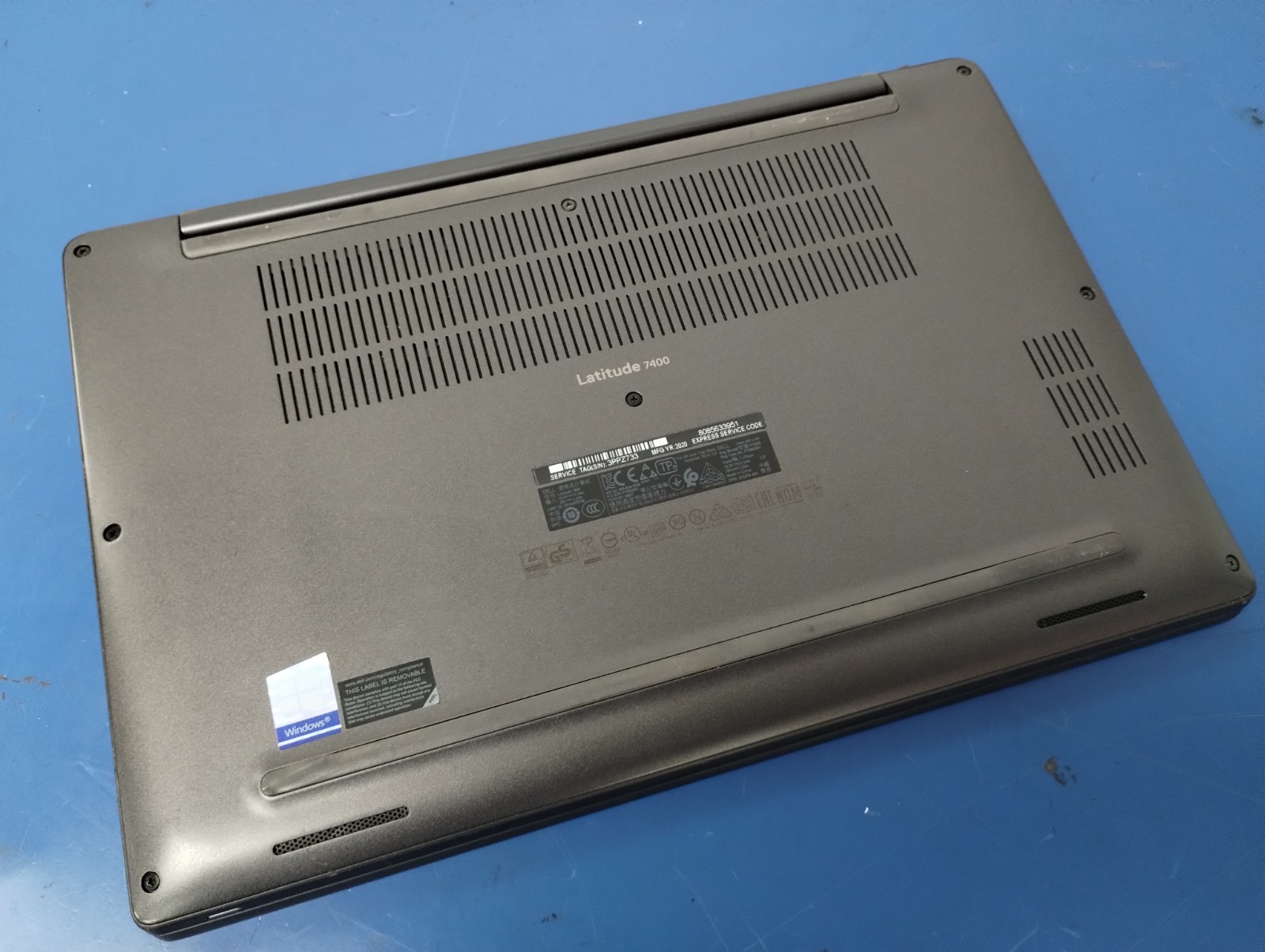 DELL LATITUDE 7400, Intel Core i7-8665U, 1.90 GHz, 16 GB RAM, 256 GB M.2