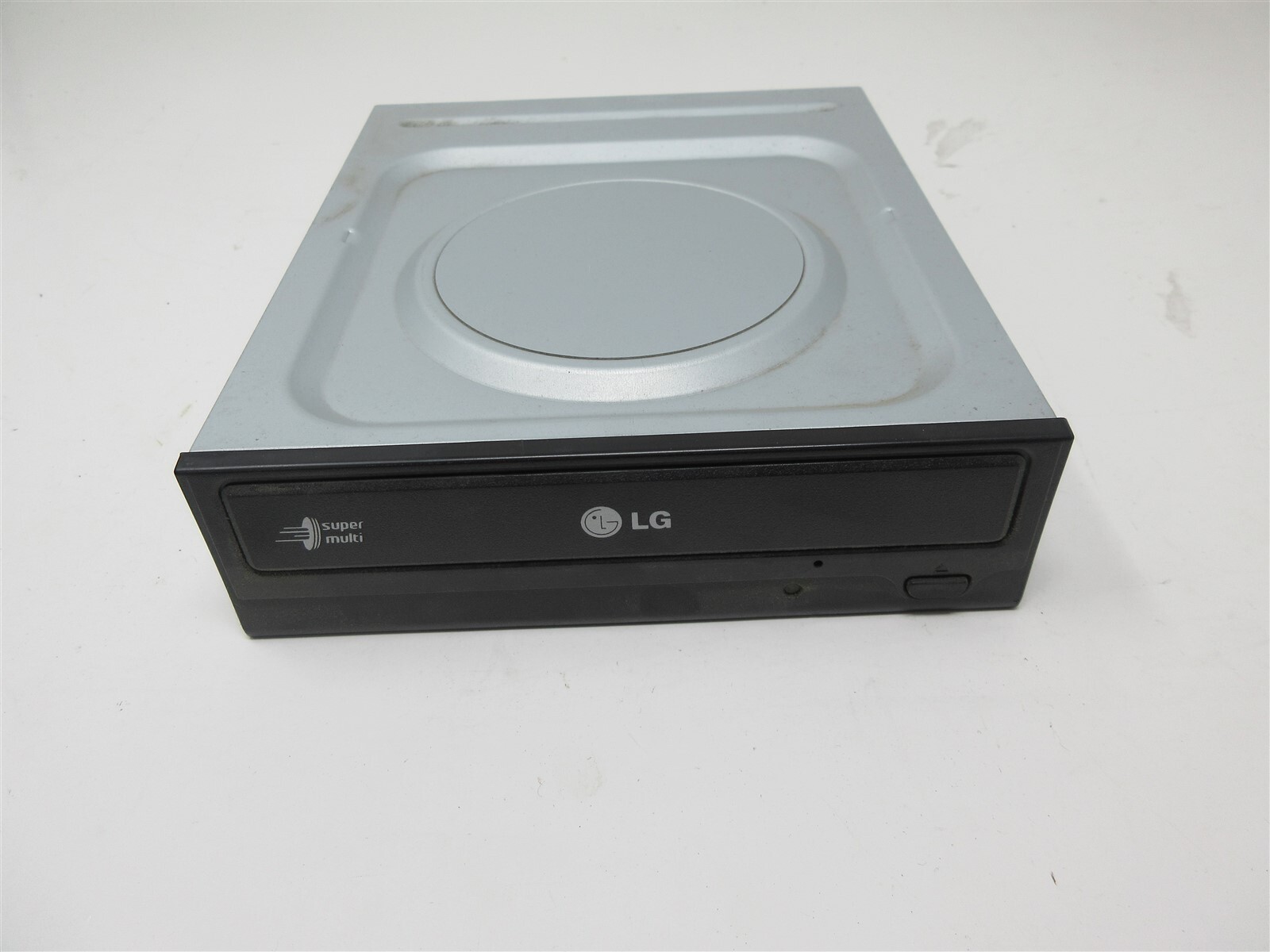 LG GH22NS70 8x DVD±RW Dual Layer DVD Writer Black 5.25″ SATA Optical Drive ODD