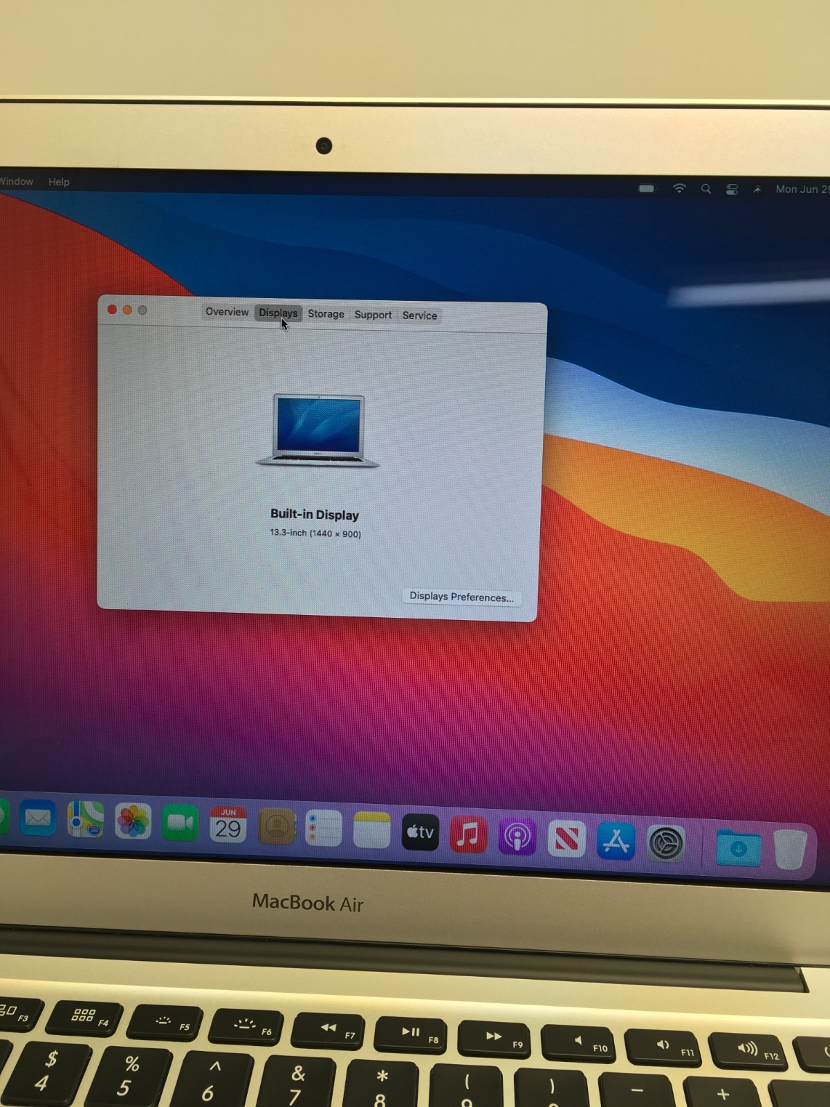 Apple MacBook Air 13.3″ (128GB SSD, Intel Core i5 5th Gen., 1.6GHz, 4GB RAM)…