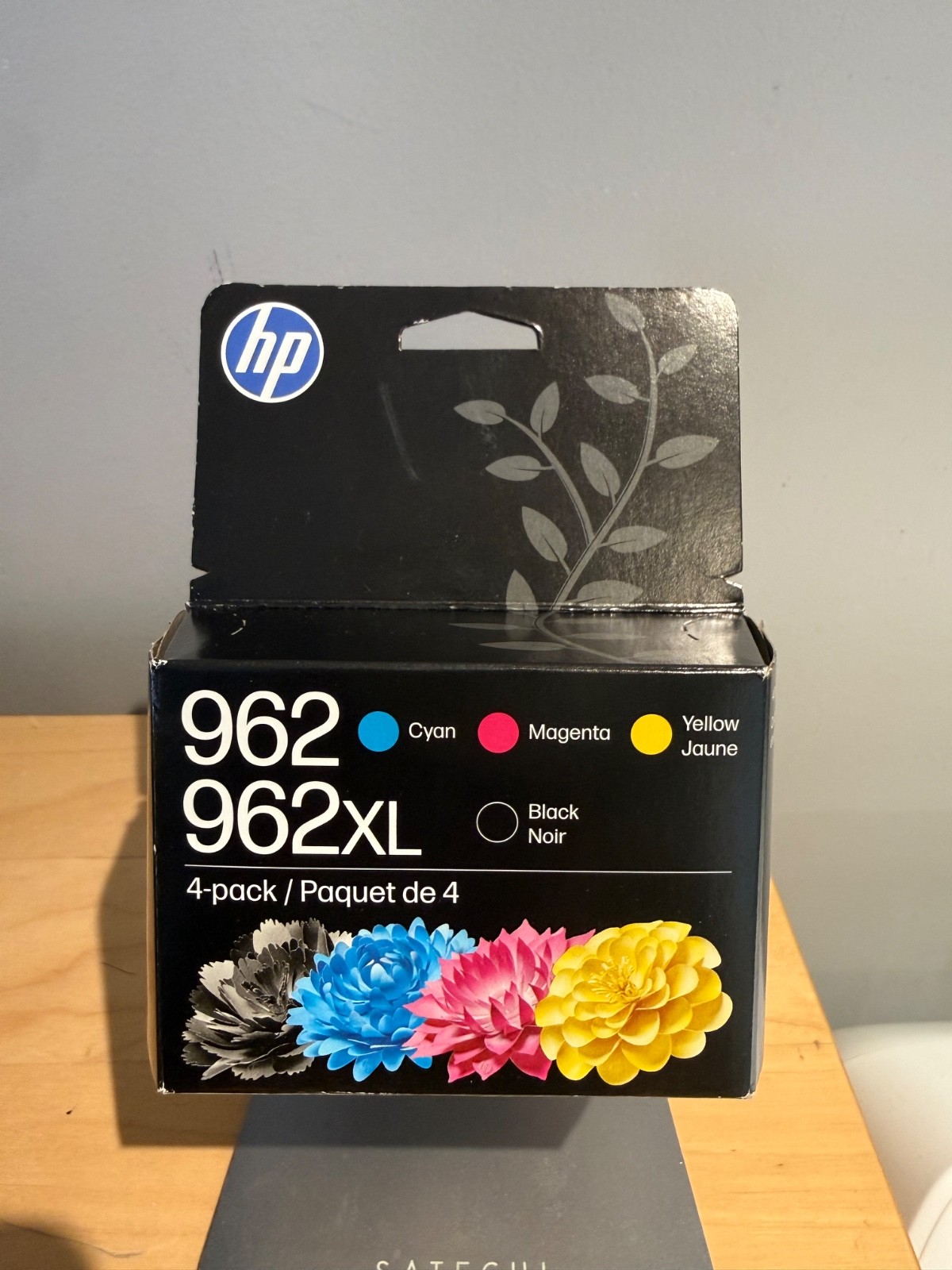 HP 962XL/962 Black High Yield and Cyan/Magenta/Yellow Standard ink Cartridge