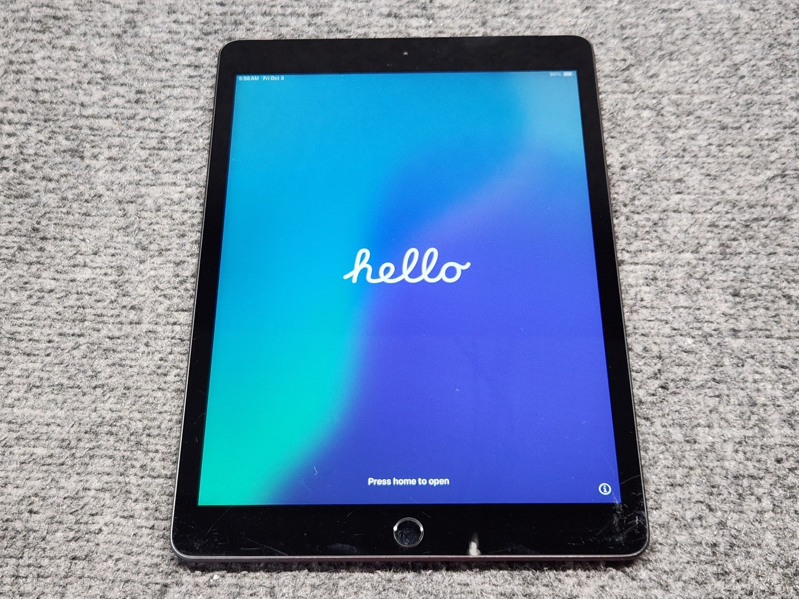 Apple iPad 7th Generation A2200 32GB Black/Space Gray 10.2″ Touchscreen Tablet