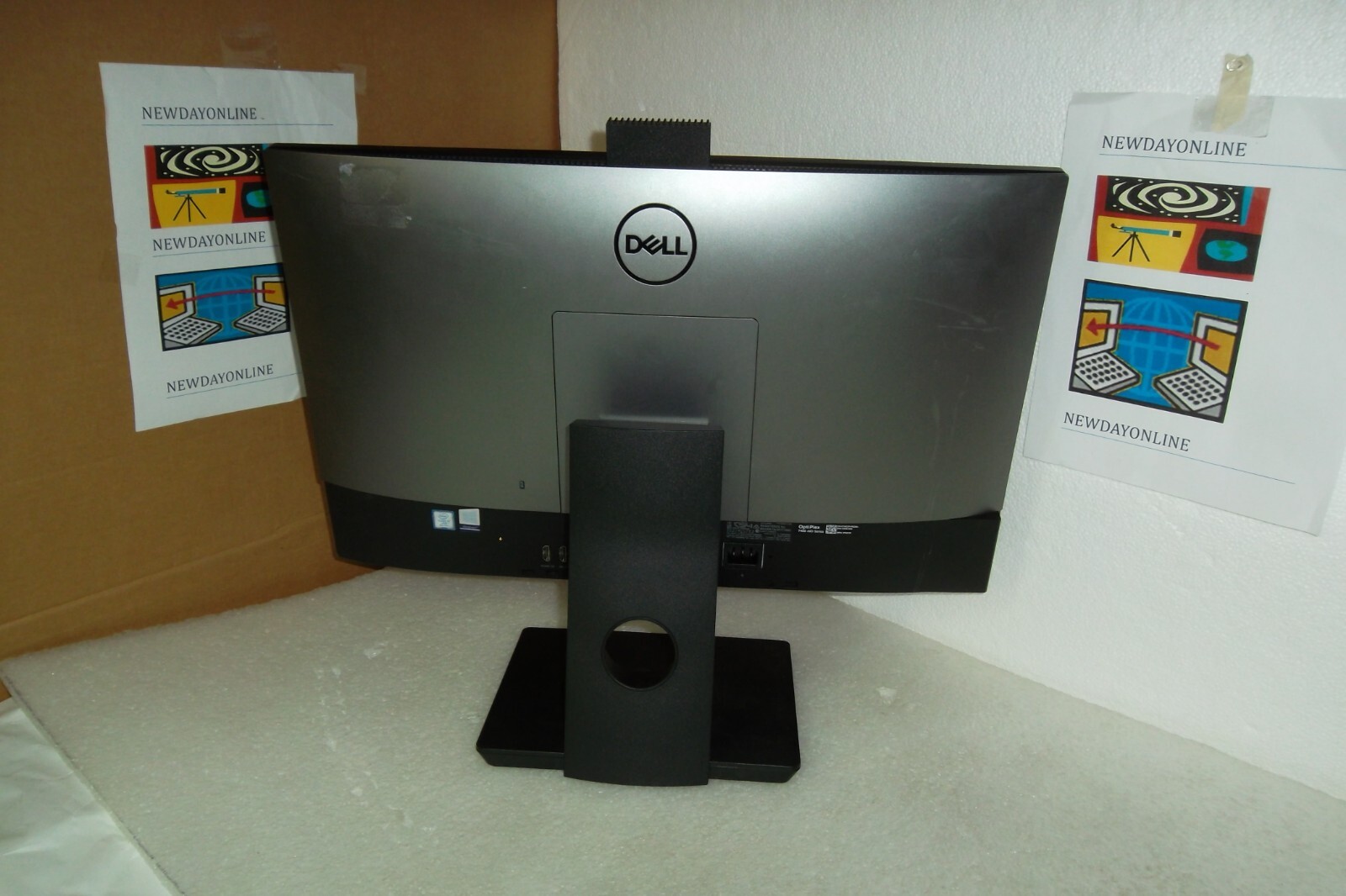 Dell Optiplex 7460 AIO Intel i7-8700 3.2GHz 32GB Webcam 750GB Wi-Fi 1080p Touch