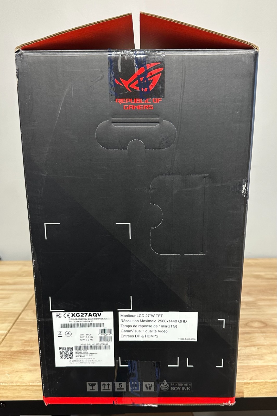 ASUS ROG XG27AQV 68.6 cm (27″) 2560 x 1440 Curved Monitor