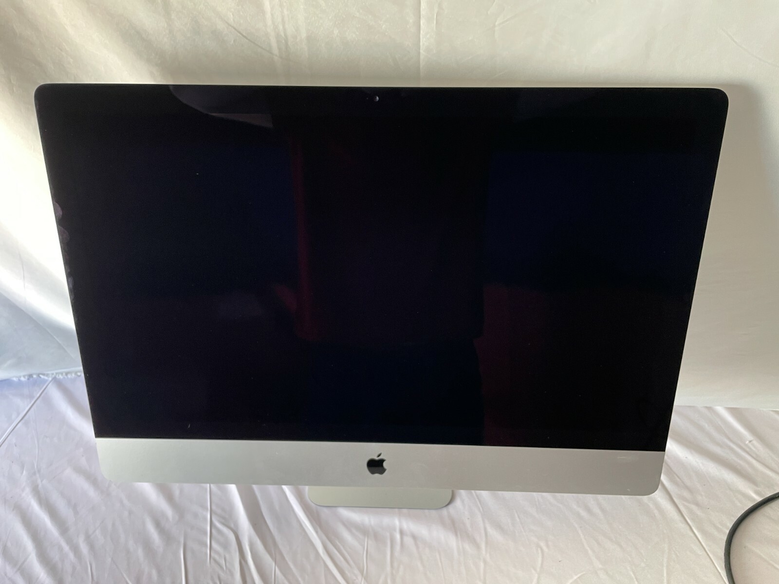 Apple 2019 27 in iMac 5k 3.6GHz i9 64GB 1tb fusion 575X AppleCare 5/23