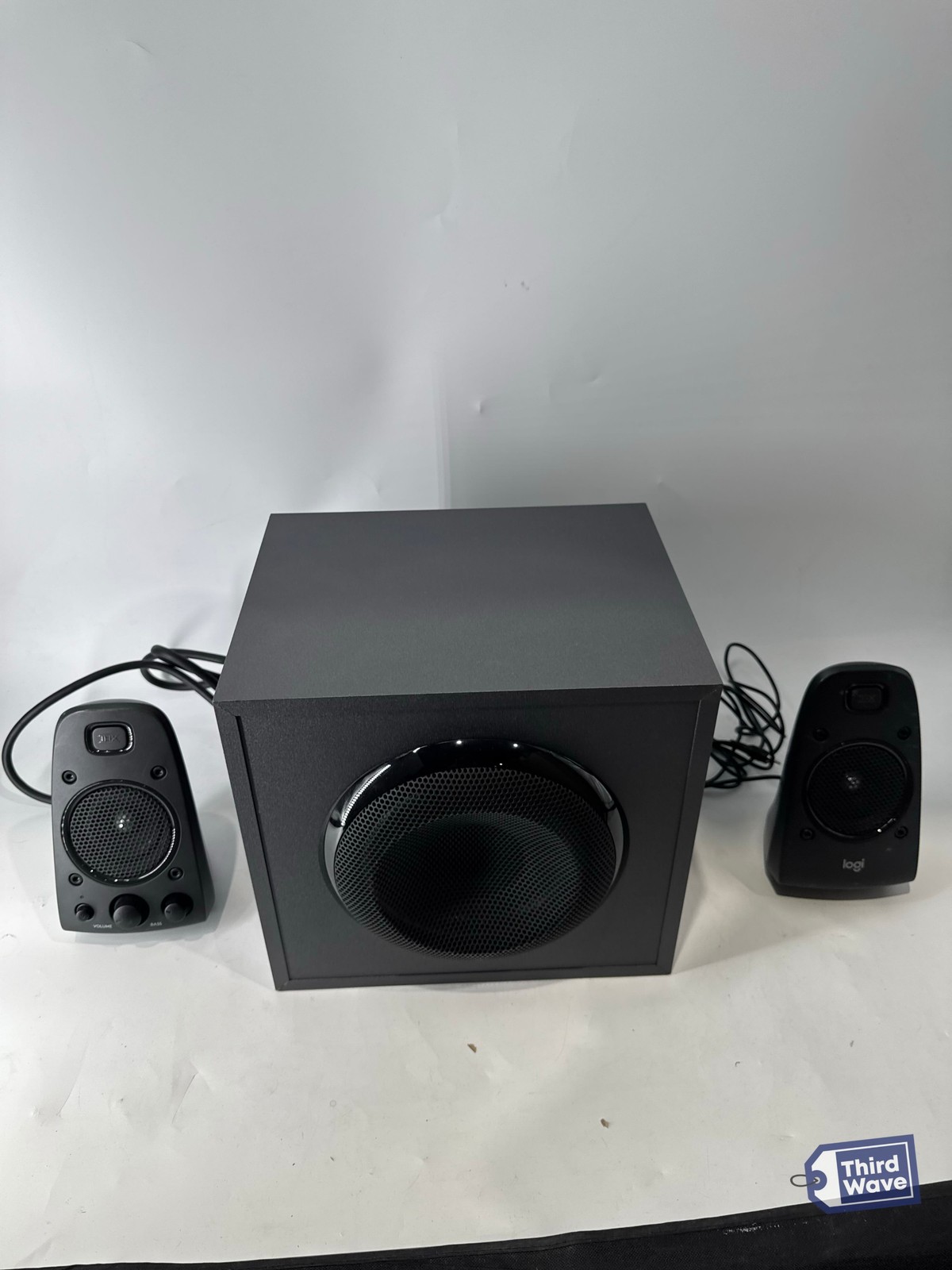Logitech Speaker System THX 2.1 Channel Optical 200W Black 980-001258