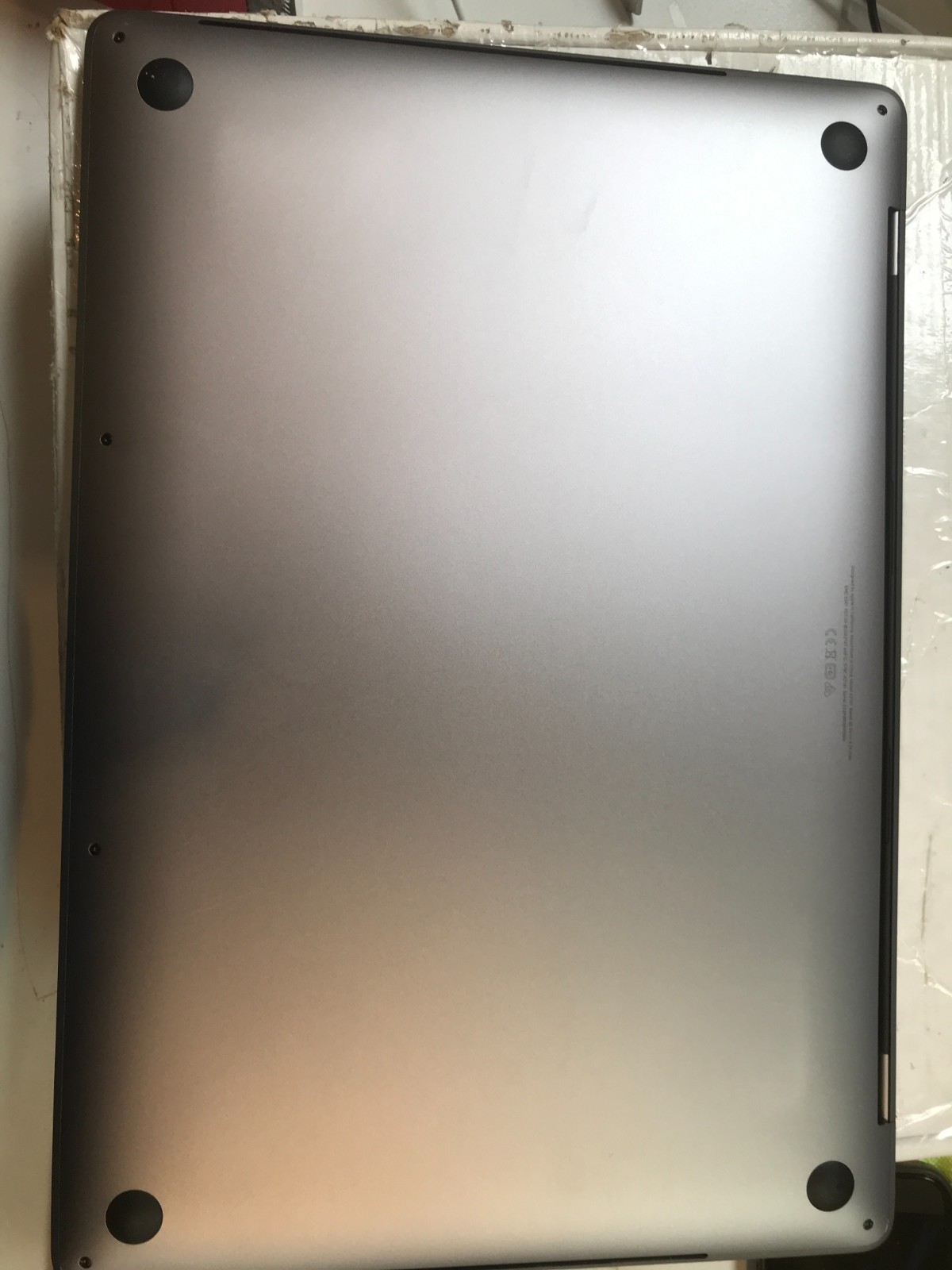 Apple MacBook Pro A2141 2019 16″ i7 2.6GHz 16GB 512GB Space Gray USED #179