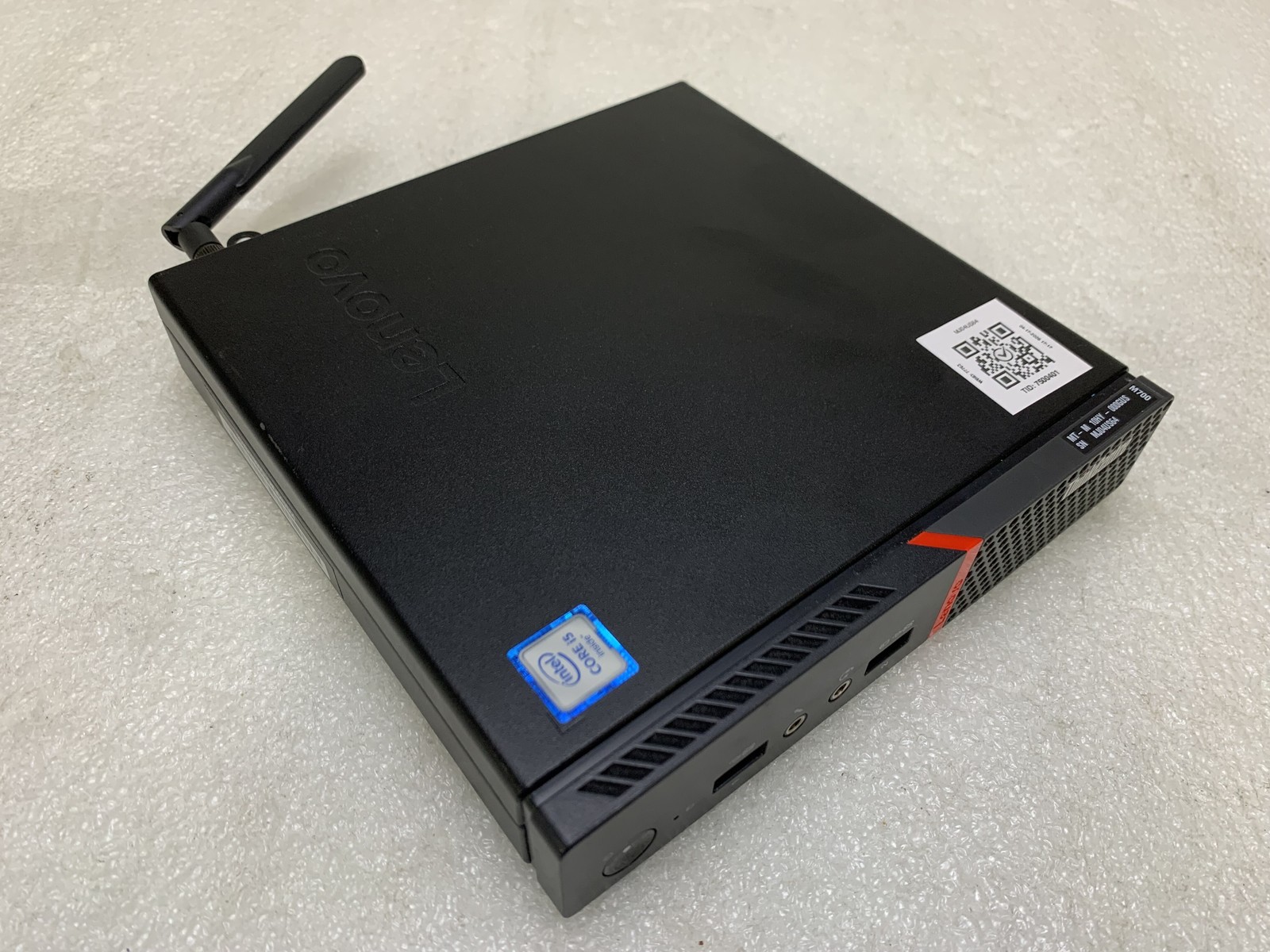 Lenovo ThinkCentre M700 Core i5-6400T 2.2GHz 8GB RAM NO HDD NO OS Good