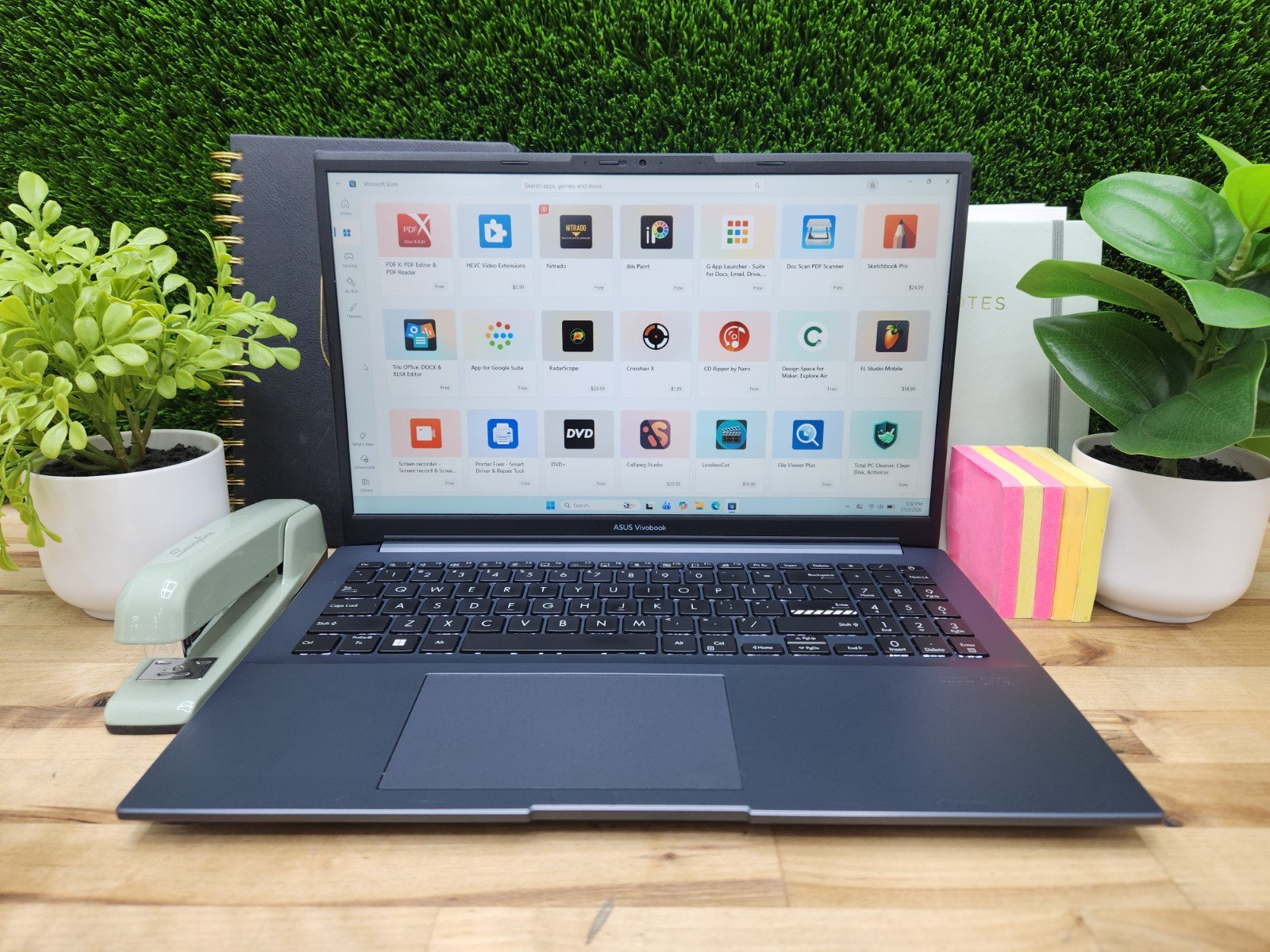 Asus VivoBook K6500Z 15.6″ FHD i5-12500H 2.5GHz 8GB 256GB SSD GTX 1650 Win 11 ~