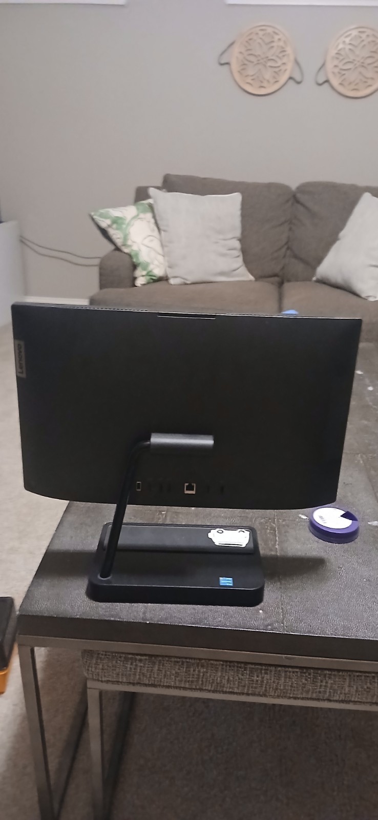 Lenovo Aio 3 Pentium Gold With Intergrated Graphics 256gb Storge.