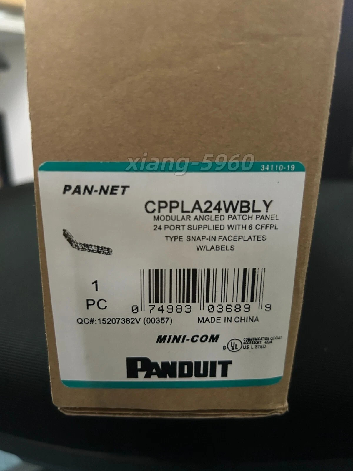 Panduit CPP24/LA24WBLY Mini-Com 24 Port Angled Modular Patch Panel Port 1 RU BL