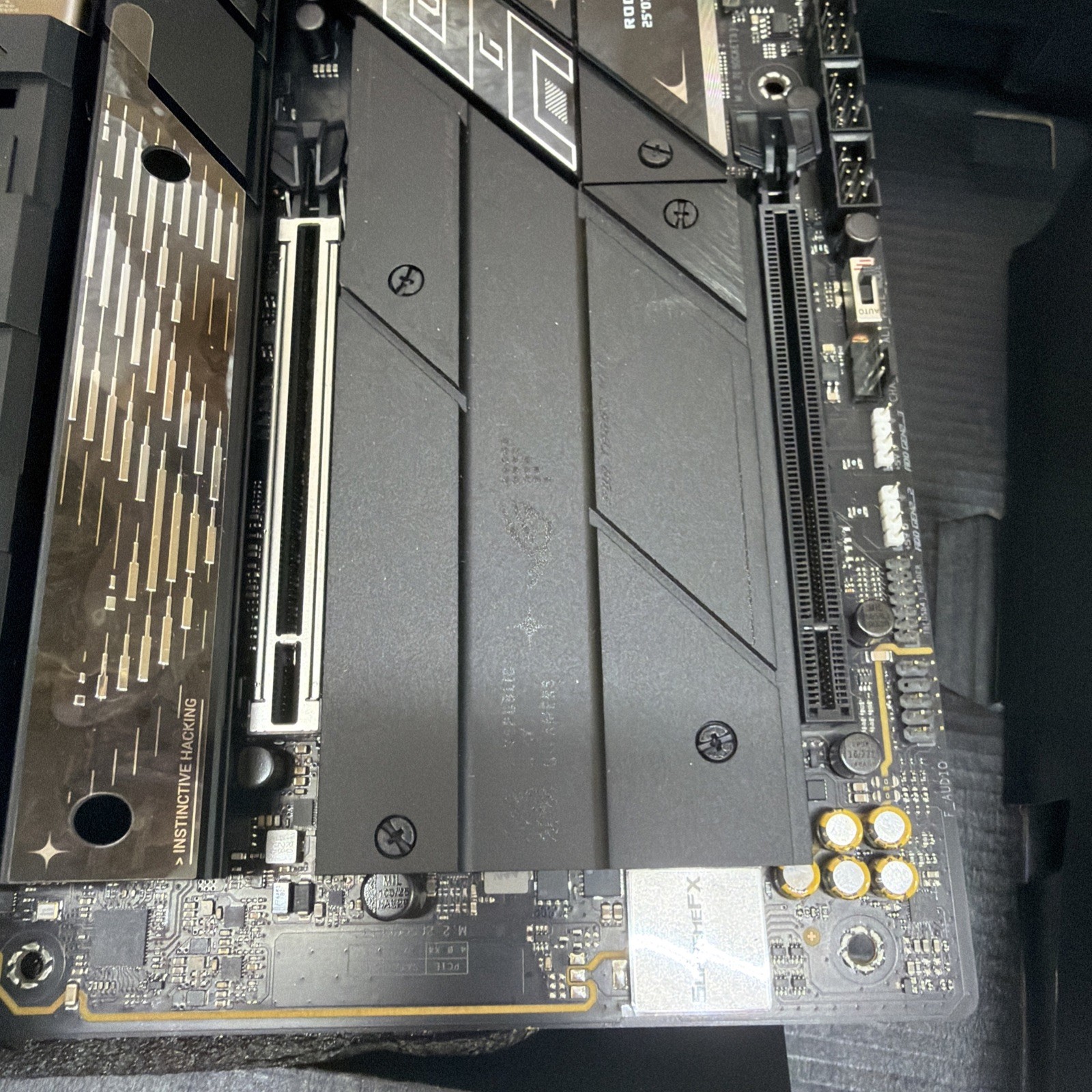 ASUS ROG STRIX Z890-E GAMING WIFI Intel® Z890 LGA 1851 ATX motherboard