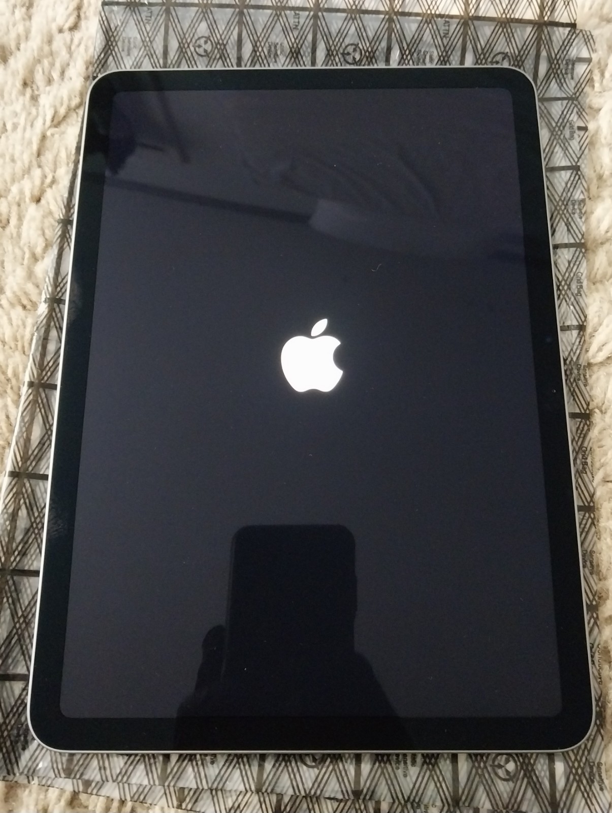 Apple iPad Air 11 inch Retina Display M3 Chipset, WiFi 6E , 256GB Space Gray NEW