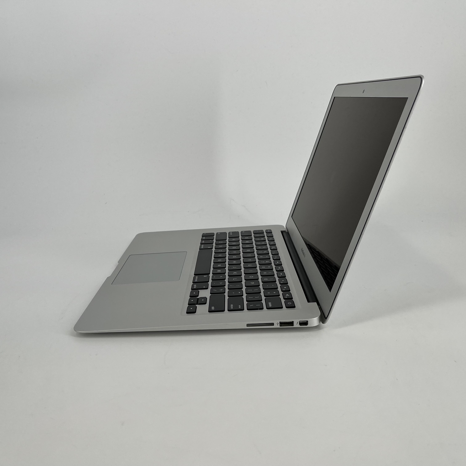 Apple MacBook Air 13 2017 1.8 GHz Intel Core i5 5th Gen 8GB 256GB SSD
