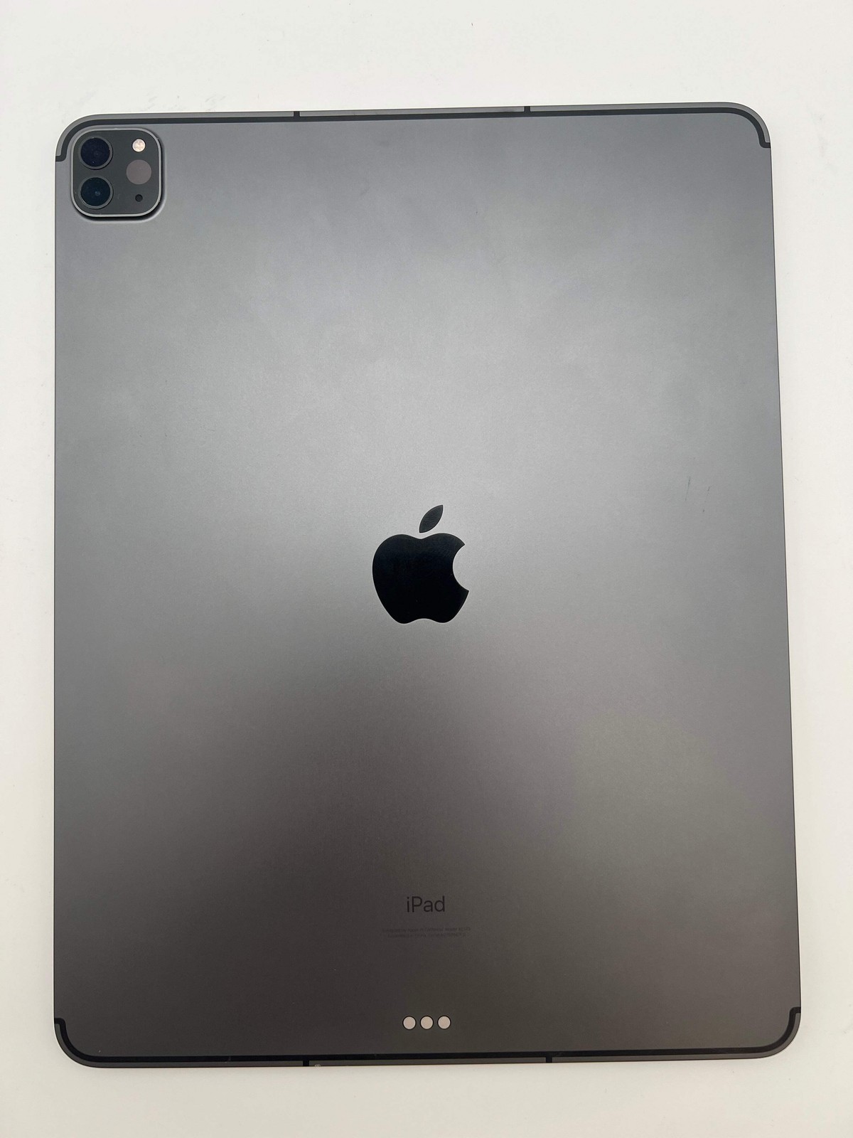 Apple iPad Pro 12.9-inch 5th Gen A2379 256GB WiFi Black