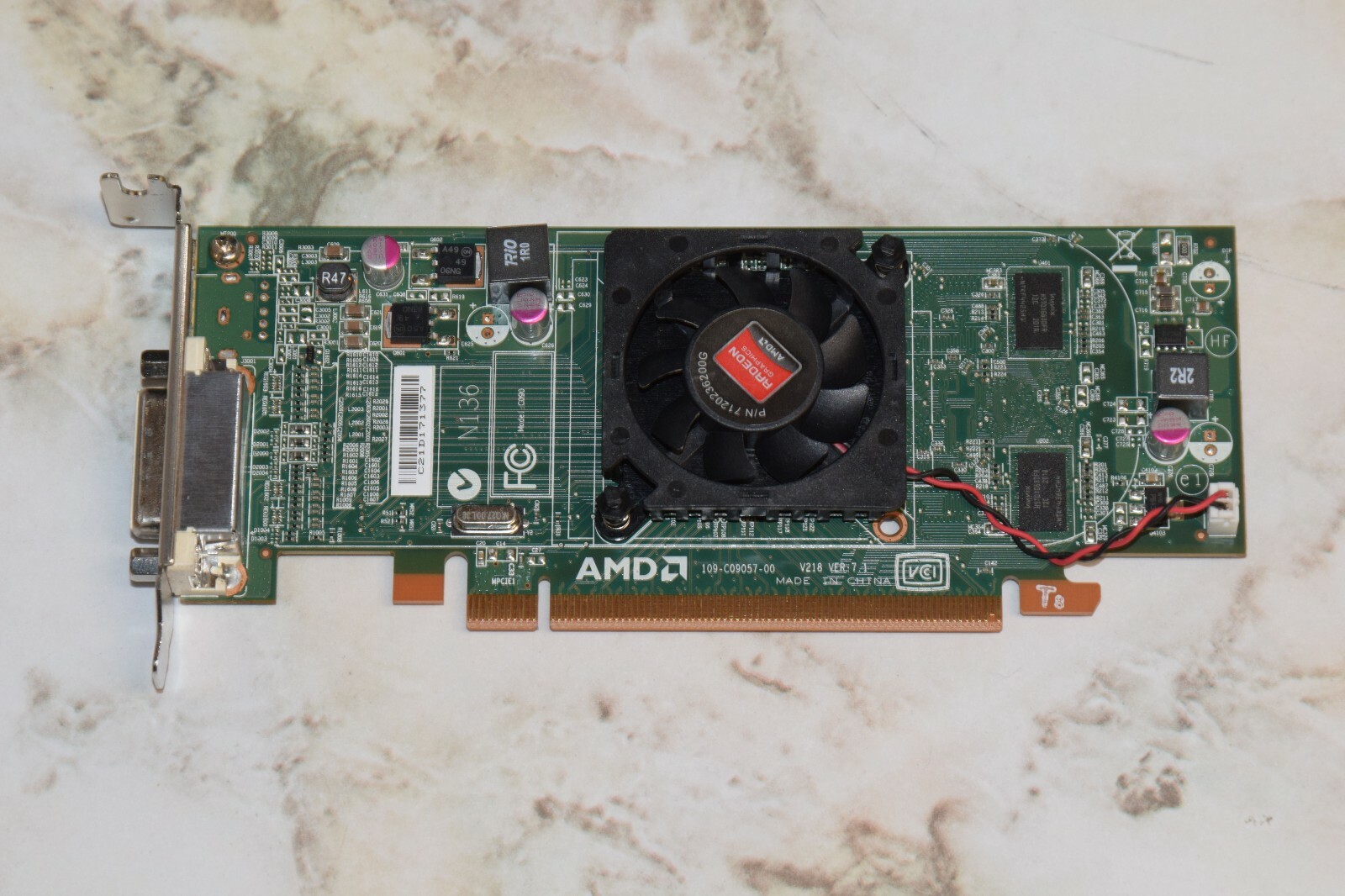Dell AMD Radeon HD6350 1CX3M 512MB PCI Express x16 Low Profile Card DMS-59