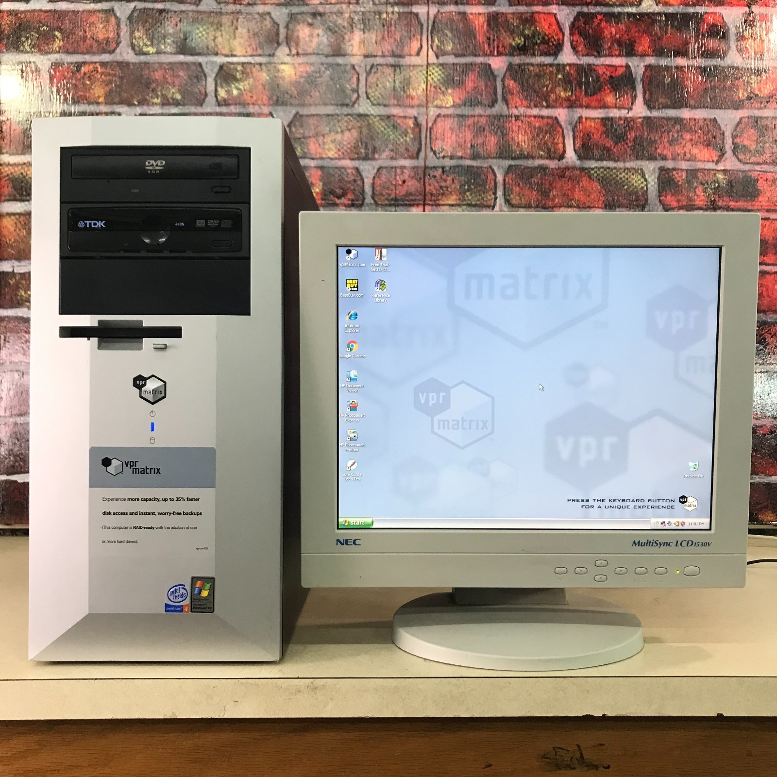 VPR Matrix Desktop PC for Retro Gaming Pentium 4 2.80GHz 512MB RAM (Windows XP)