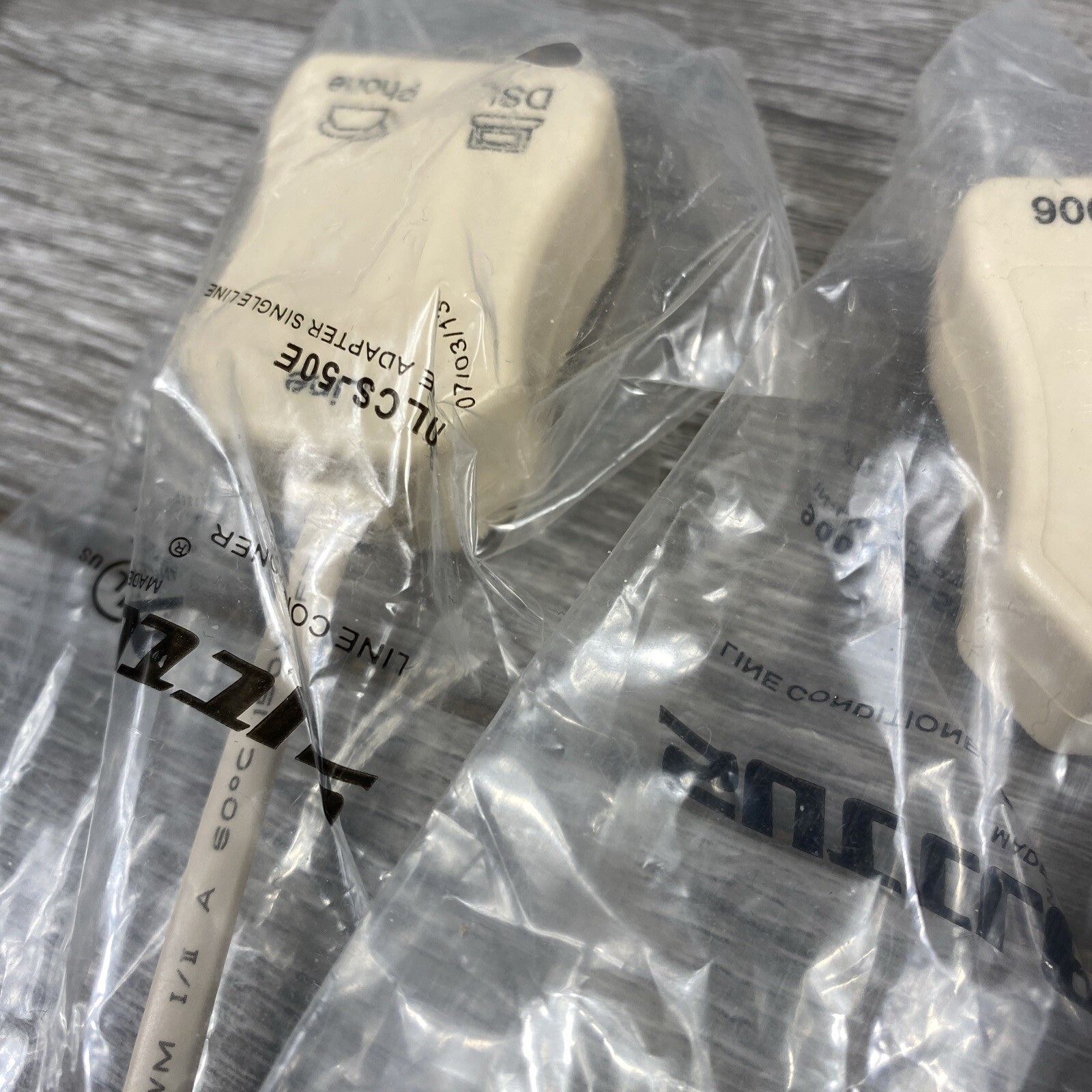 4 Suttle Line Conditioner Single In-Line Adapter Phone DSL Model 900LCS-50E