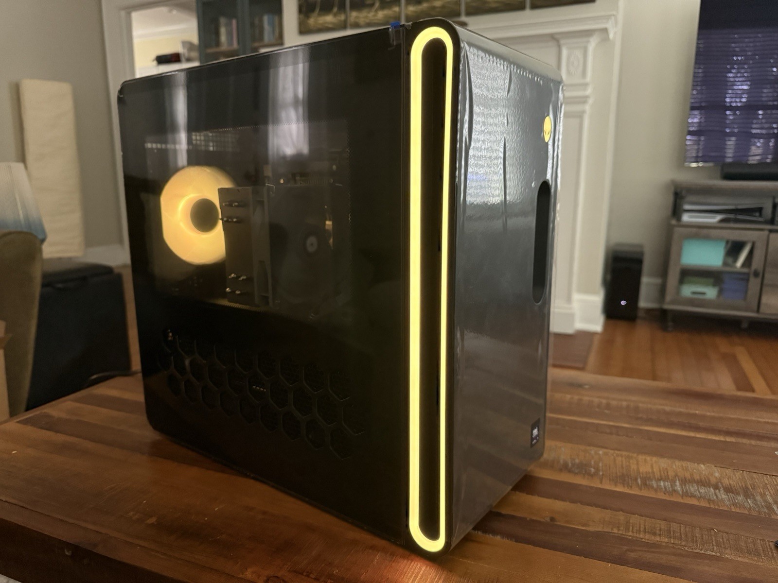 Alienware Gaming PC- ACT1250- RTX 4080 – Core Ultra 7 265F – Warranty