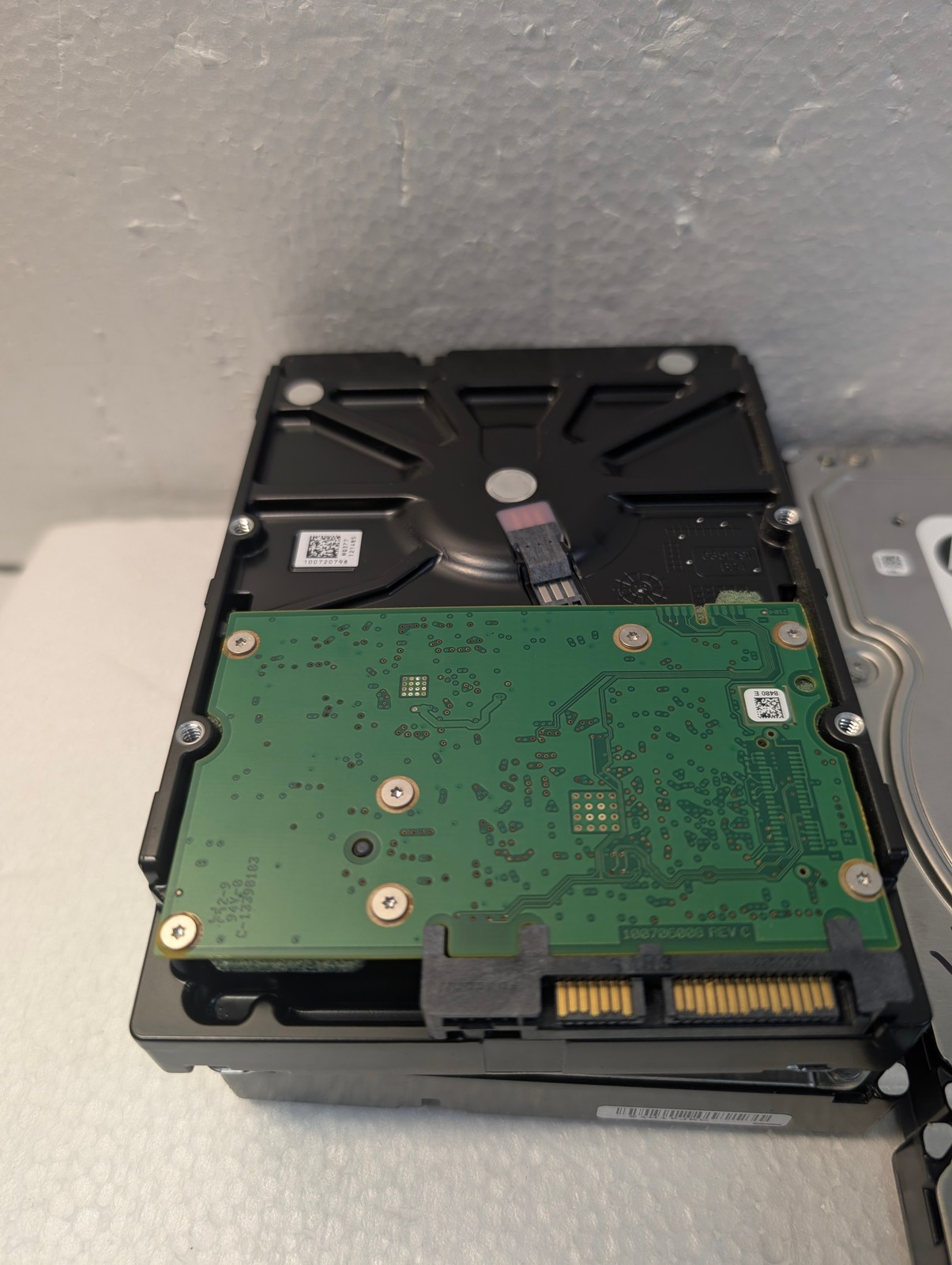 4X HP MB1000GCWCV 695503-001 1TB 7.2K SATA 3.5in Hard Drive (USED TIME 70 DAY) –