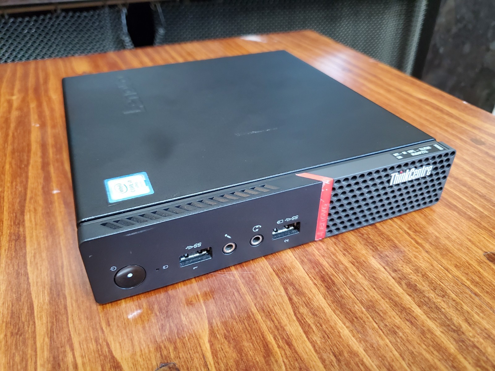 Lenovo ThinkCentre M900 Tiny Mini PC, Intel Core i7-6700T, 8GB RAM, 256 GB SSD
