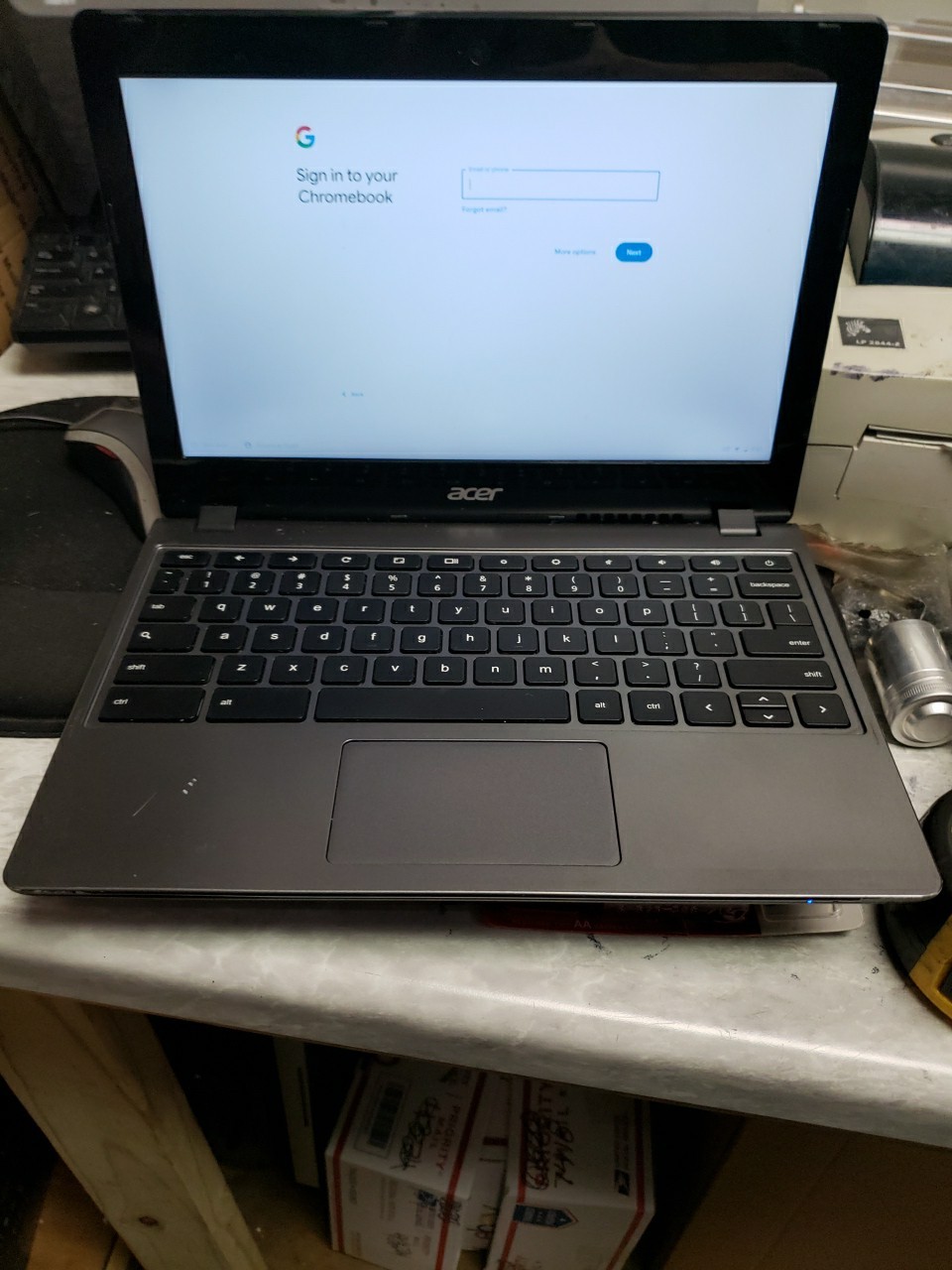 ACER C720 CHROMEBOOK NO CHARGER free ship