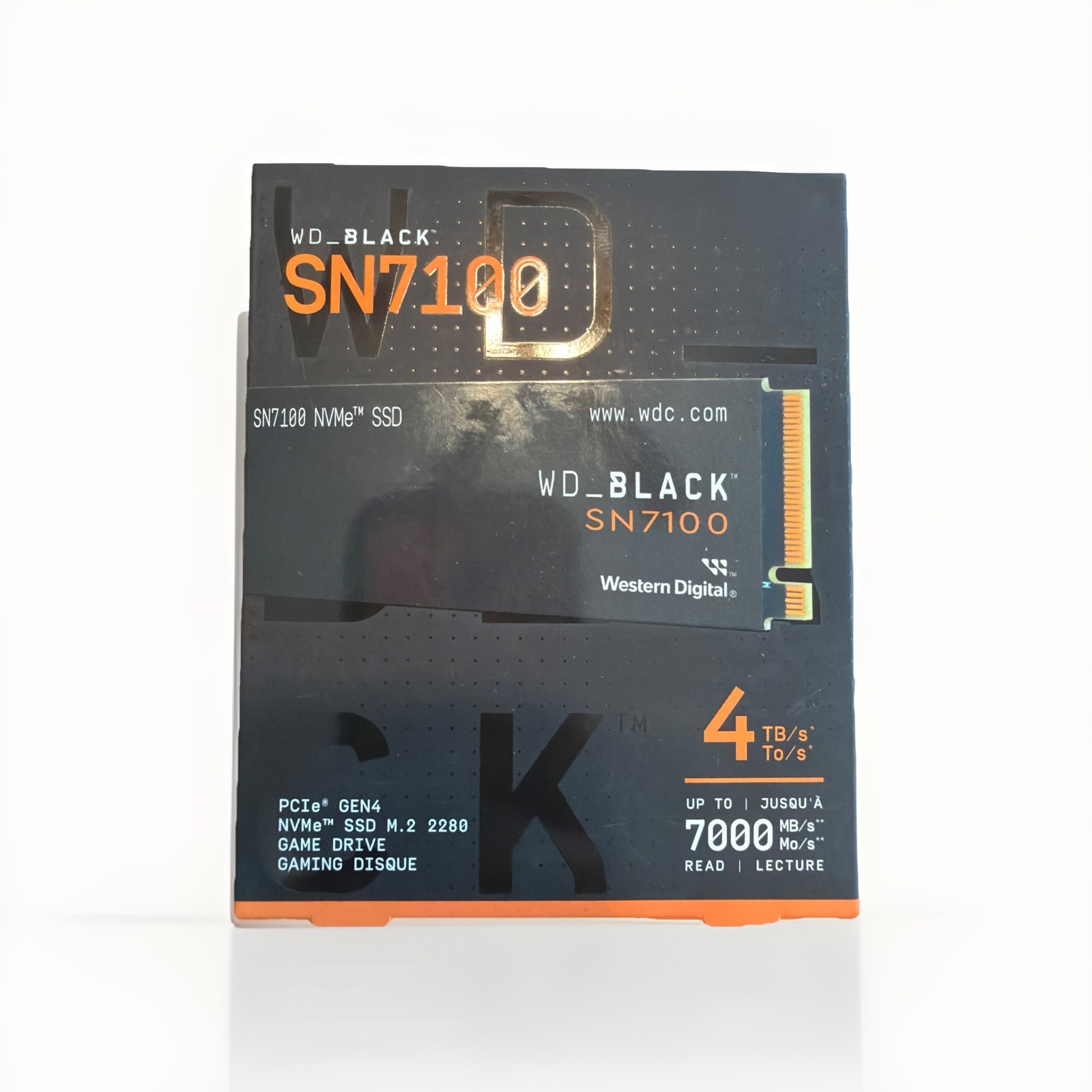 NEW WD BLACK 4TB SN7100 NVMe Internal Gaming SSD M.2 2280 7,000 MB/s WDS400T4X0E